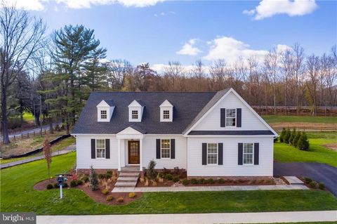 4630 OLD SAUCON BETHLEHEM PA 18015