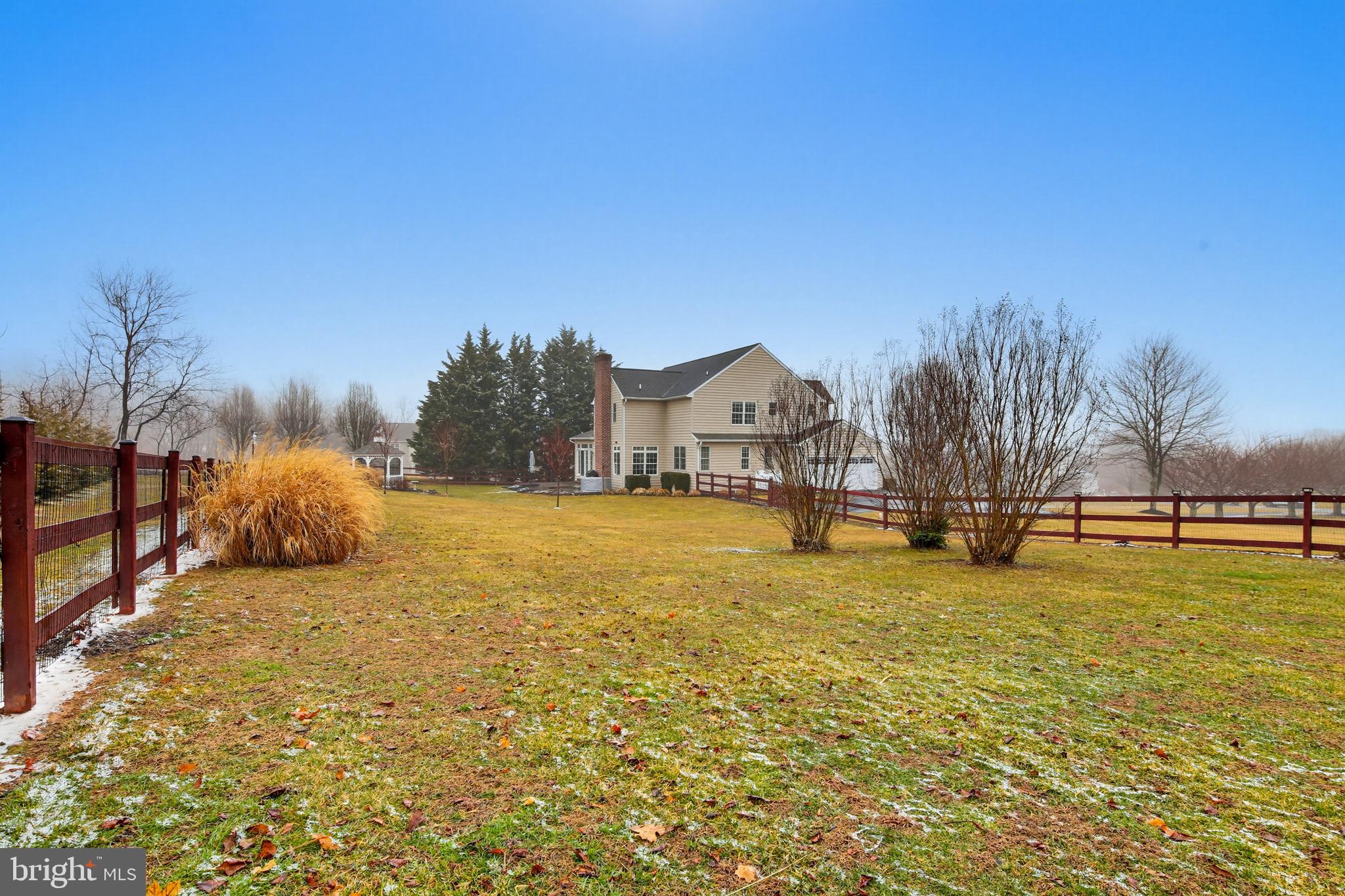 FANNIE RIDGE - Residential