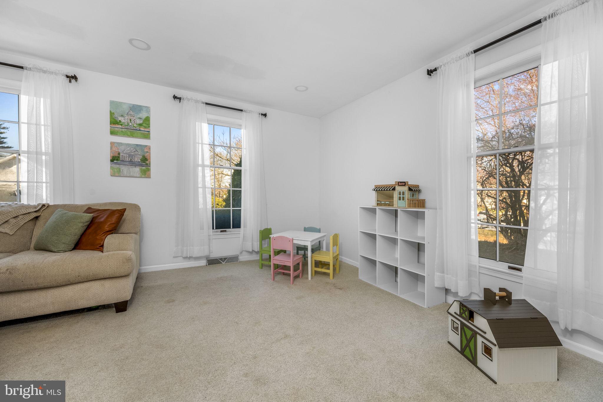 INDIAN KING - Residential