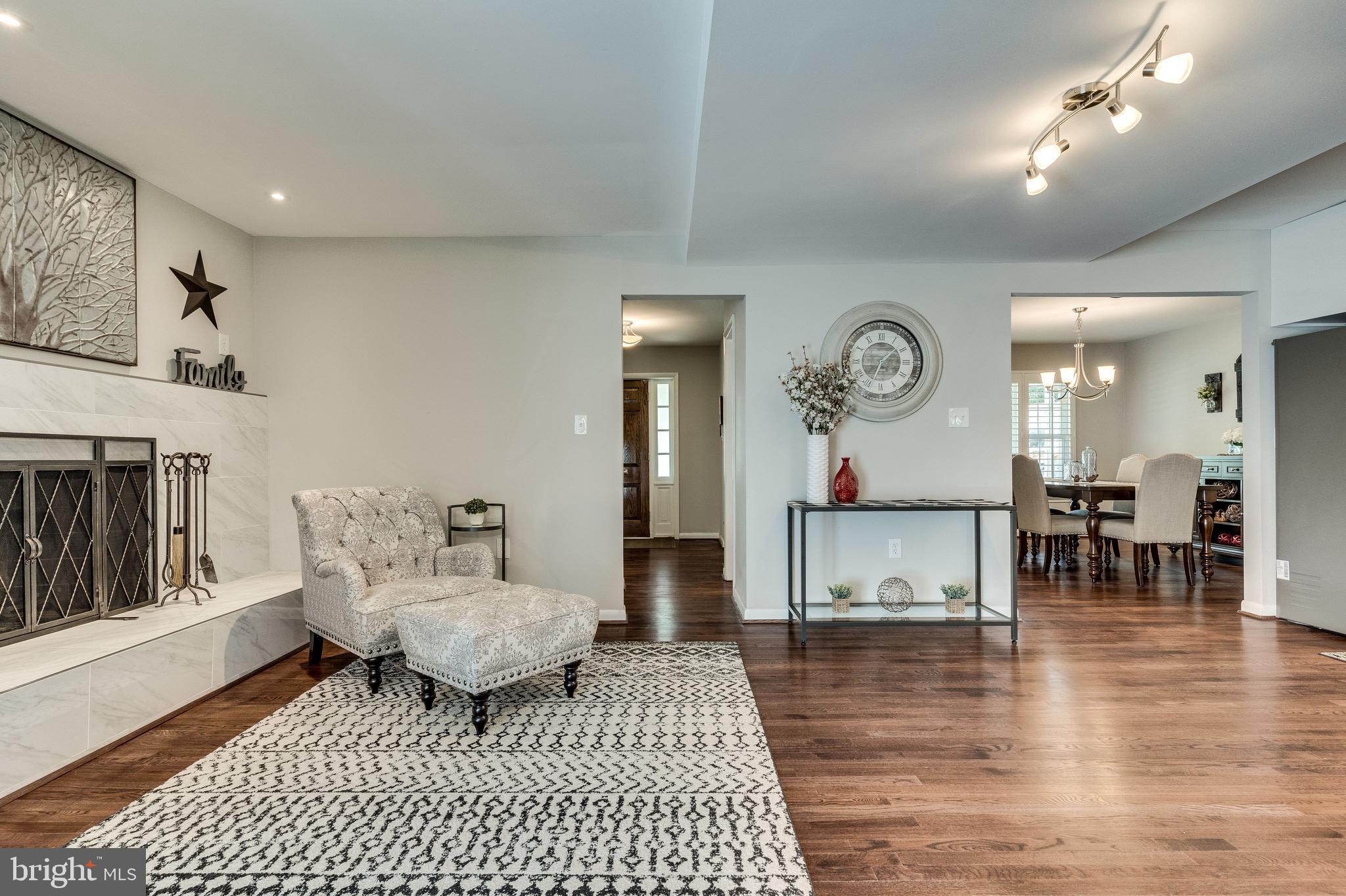 MOUNT VERNON MANOR - Residential