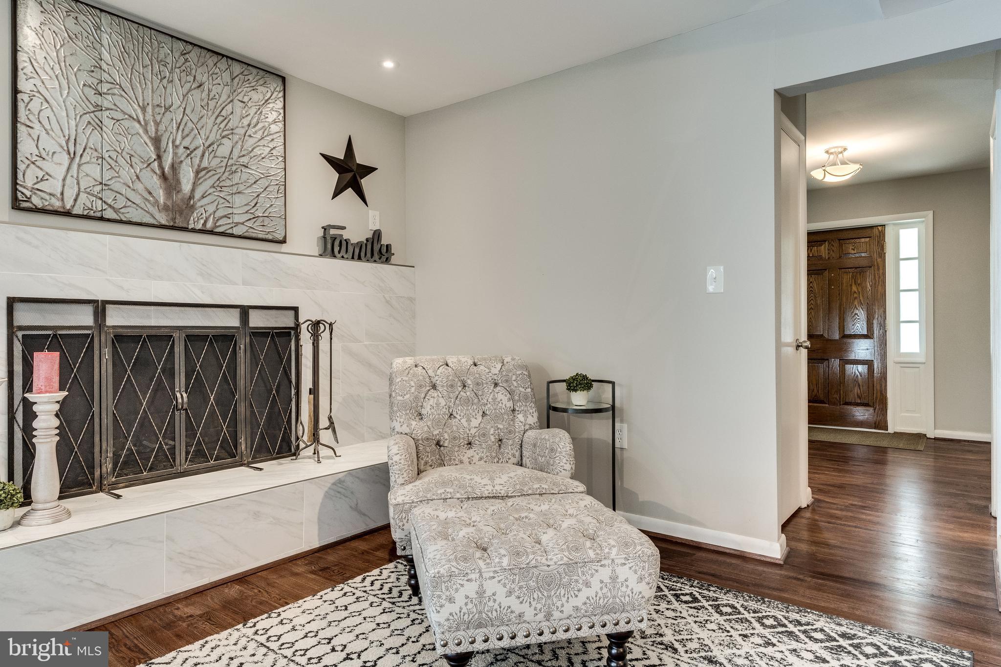 MOUNT VERNON MANOR - Residential