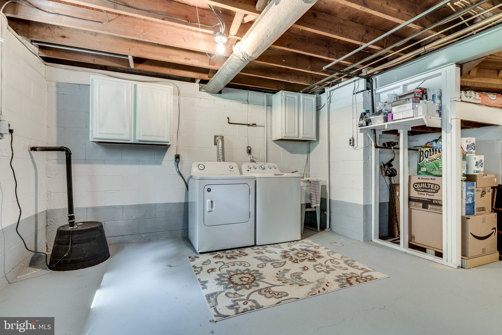 MOUNT VERNON MANOR - Residential