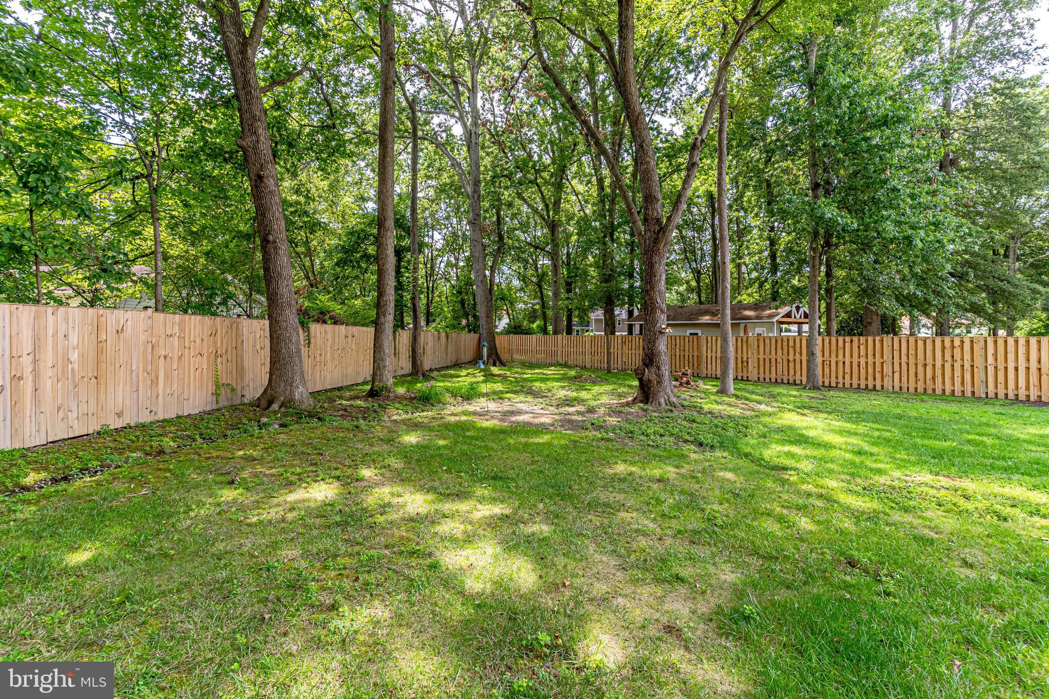 MOUNT VERNON MANOR - Residential