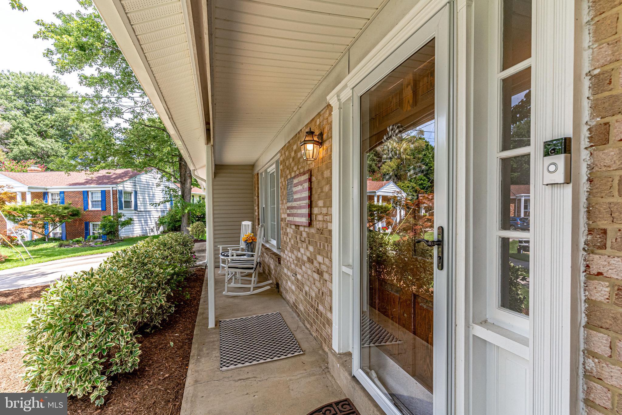 MOUNT VERNON MANOR - Residential