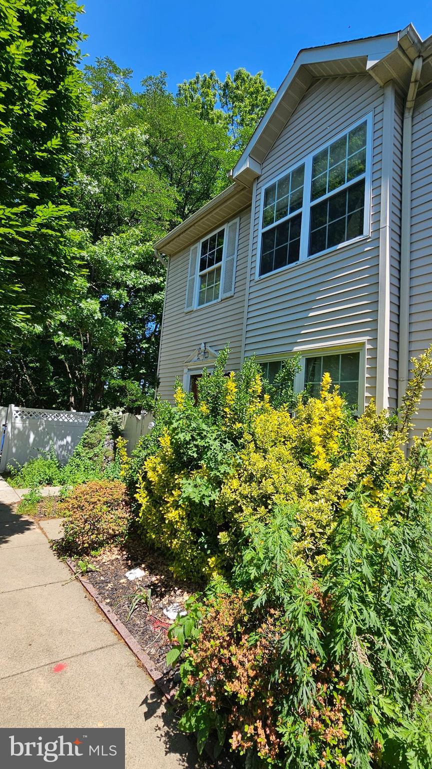 1 GAUDET COURT