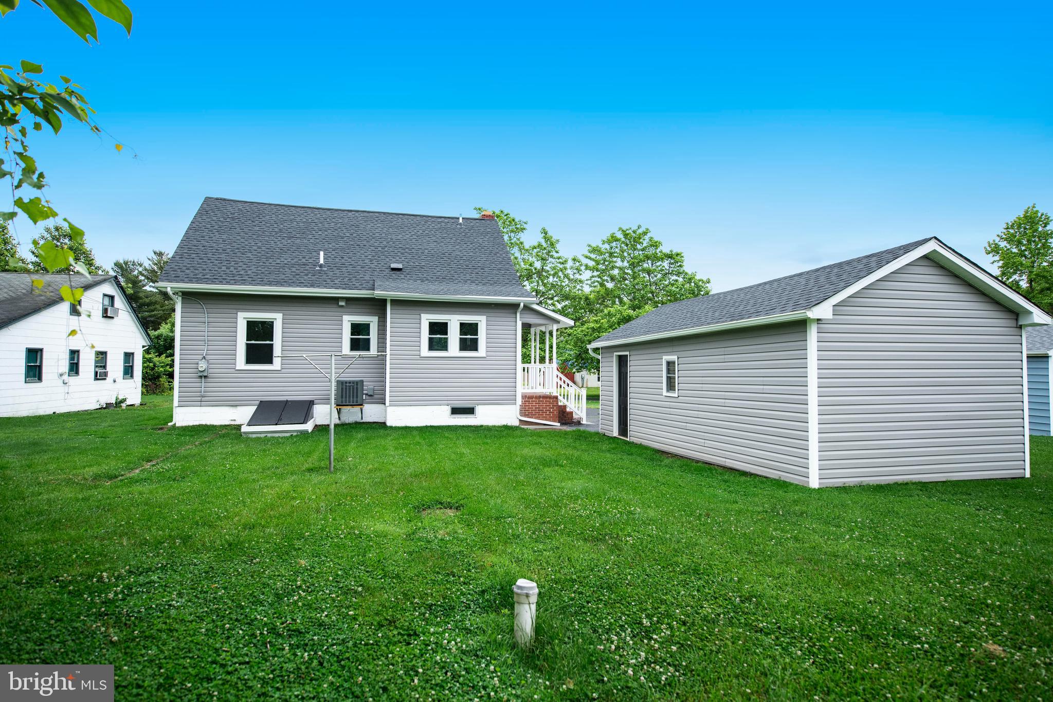 HACKS POINT - Residential