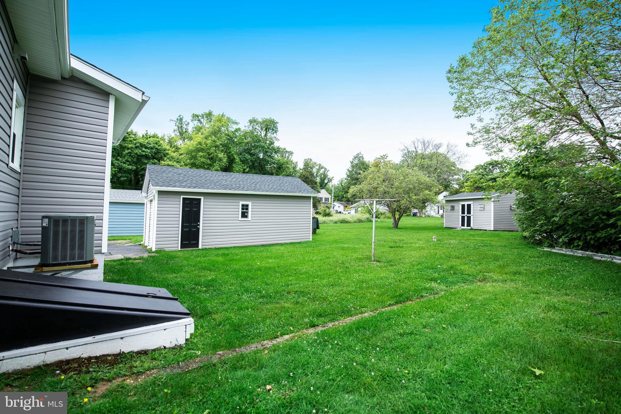 HACKS POINT - Residential