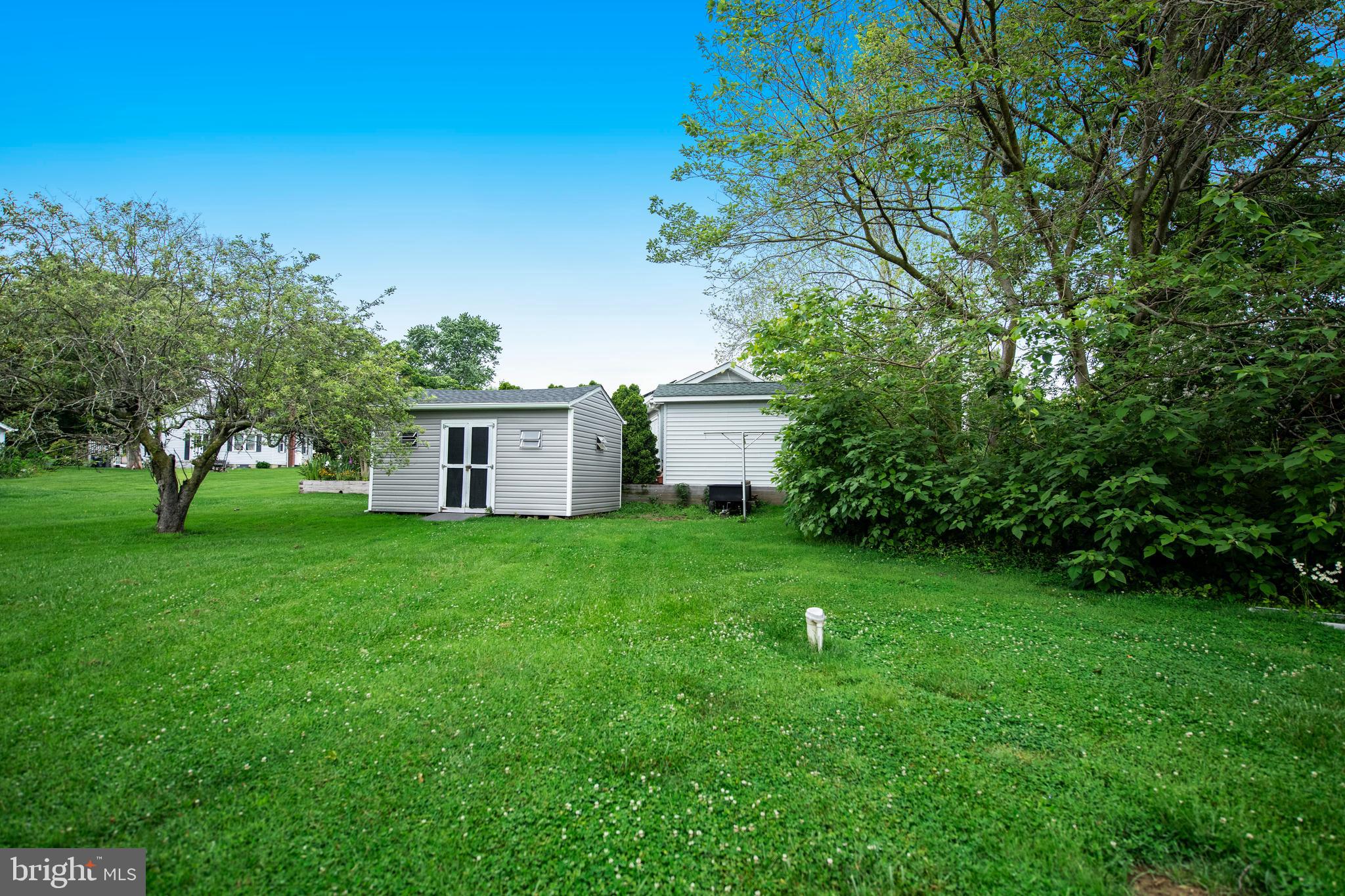 HACKS POINT - Residential