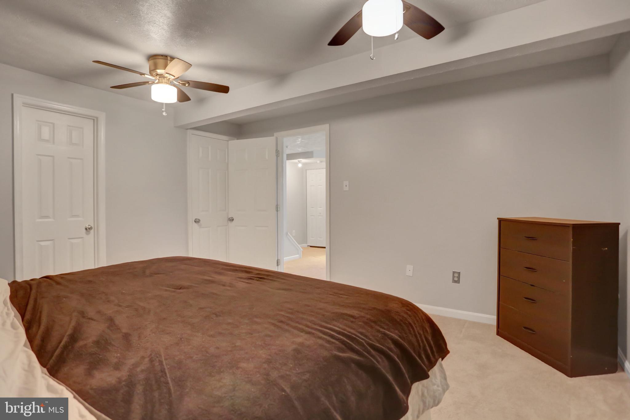 ROBERTS FIELD - Residential