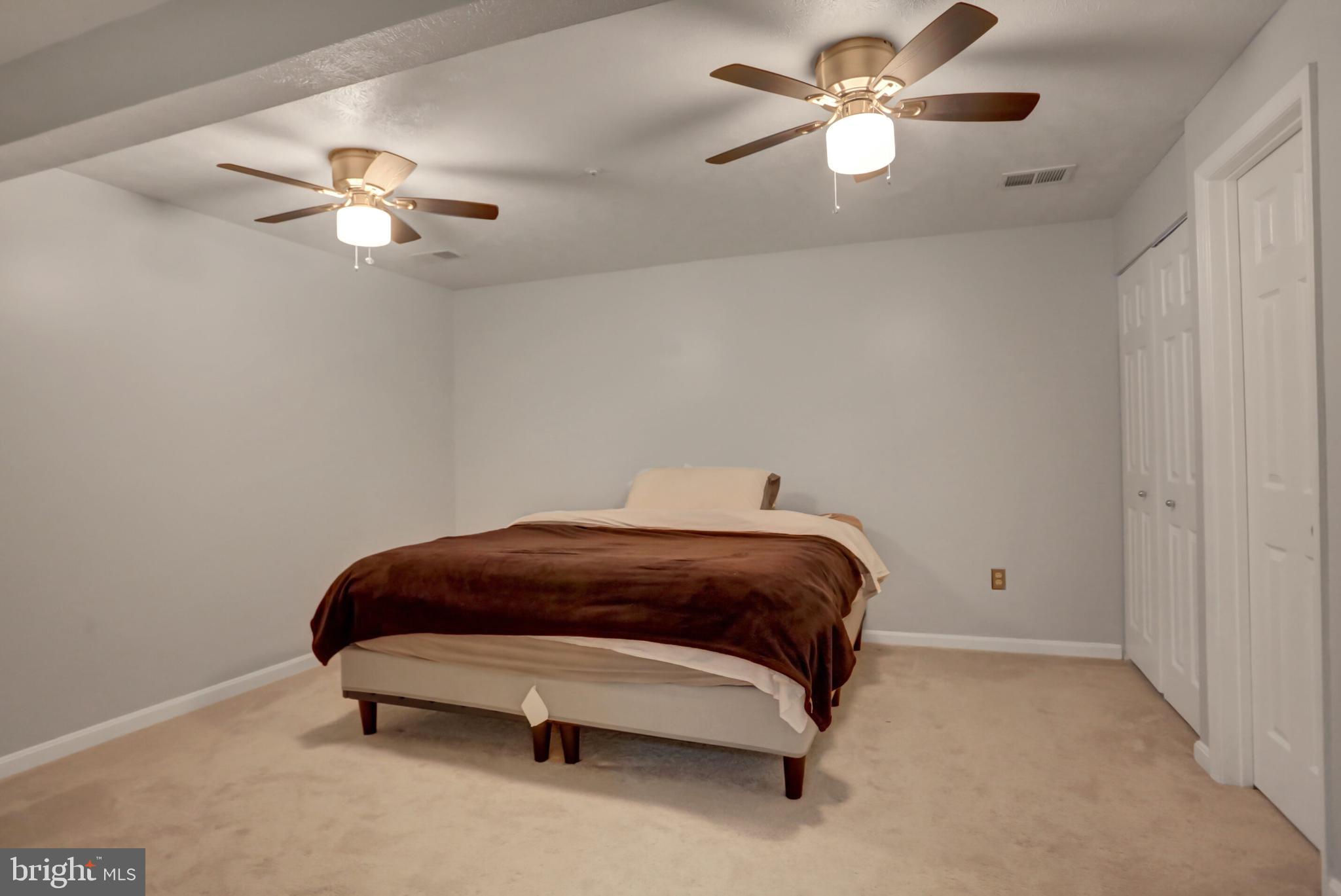 ROBERTS FIELD - Residential