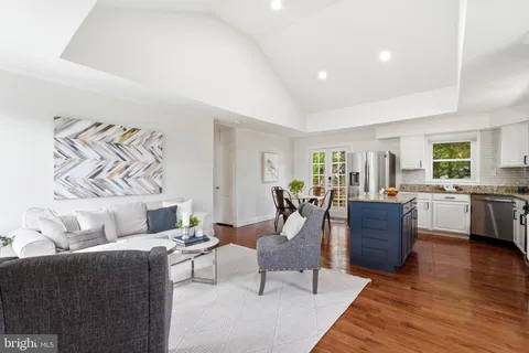 10813 Jewett Street, Silver Spring, MD 20902 - #: MDMC2231892