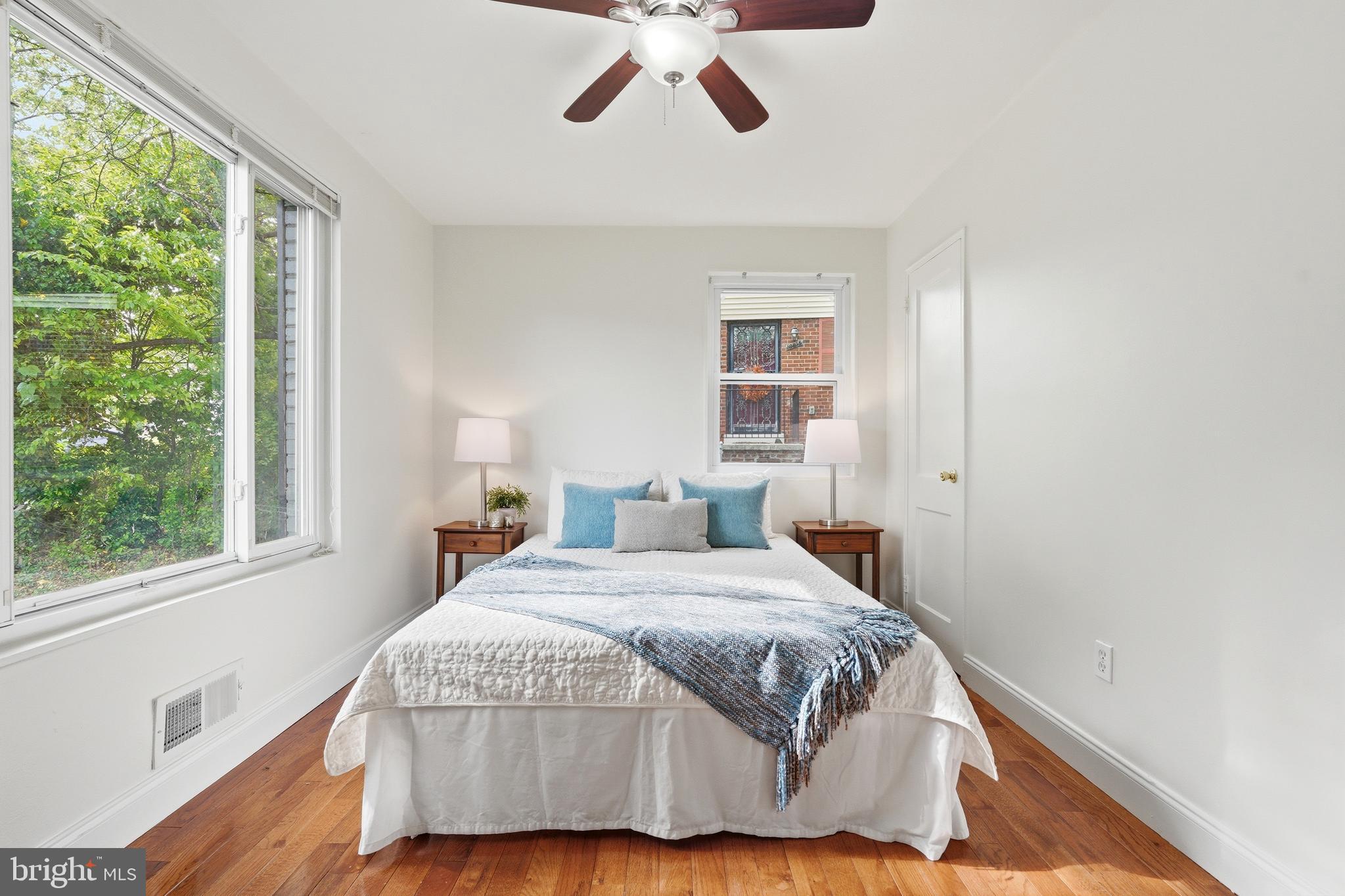 BURNT MILLS - Residential