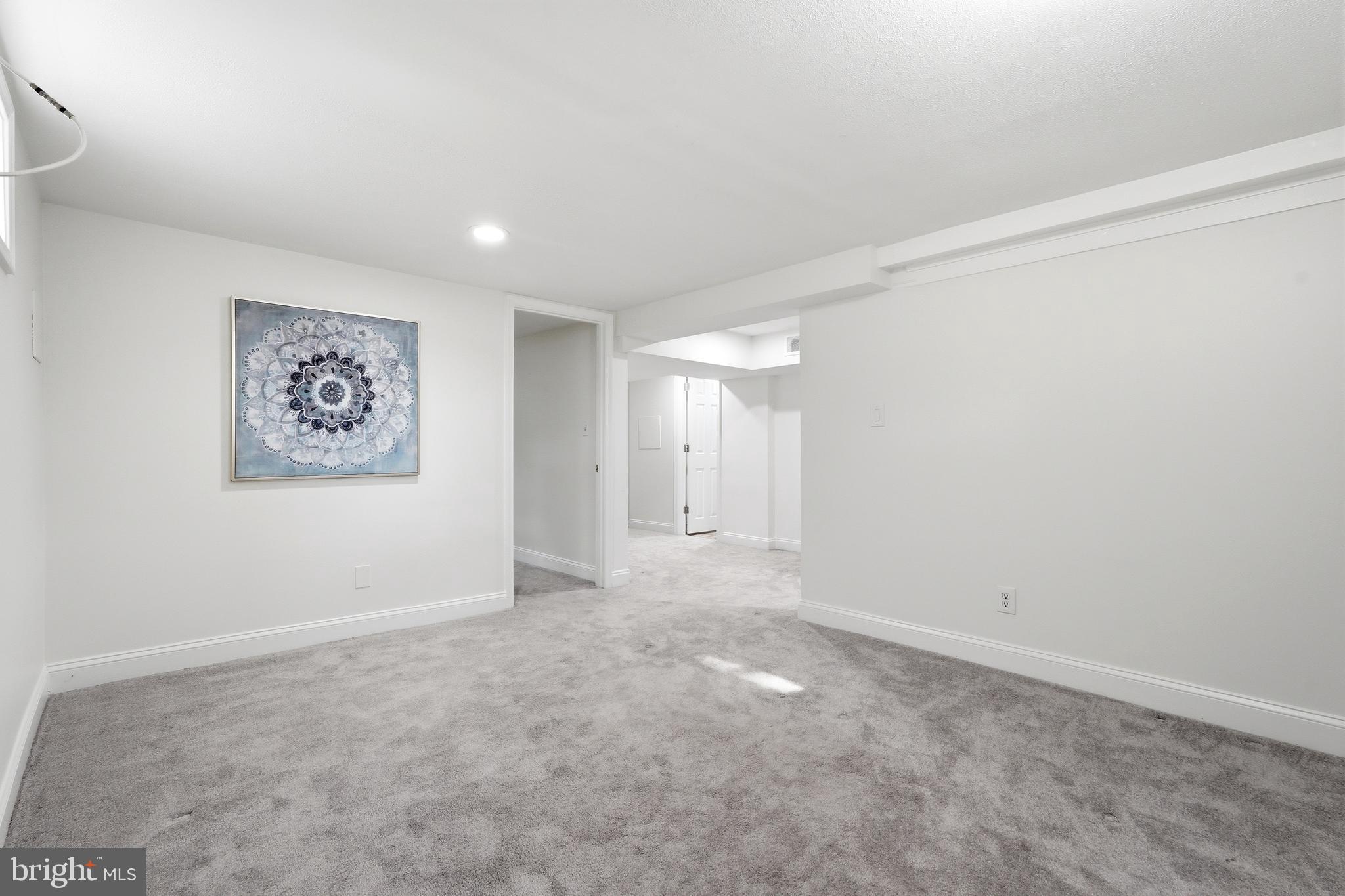 BURNT MILLS - Residential
