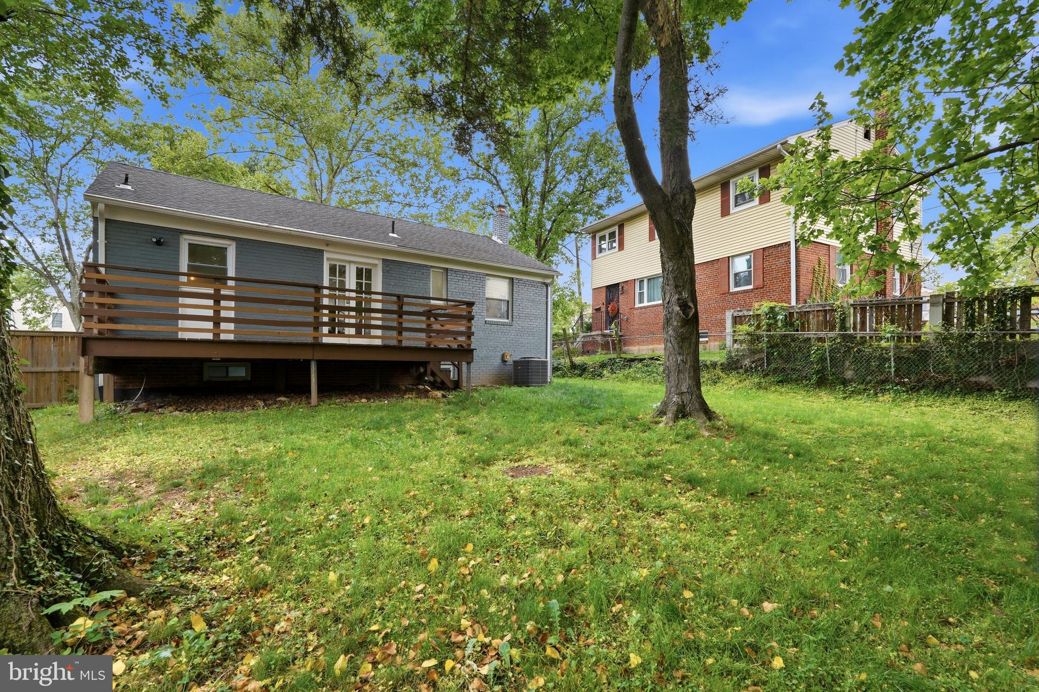 BURNT MILLS - Residential