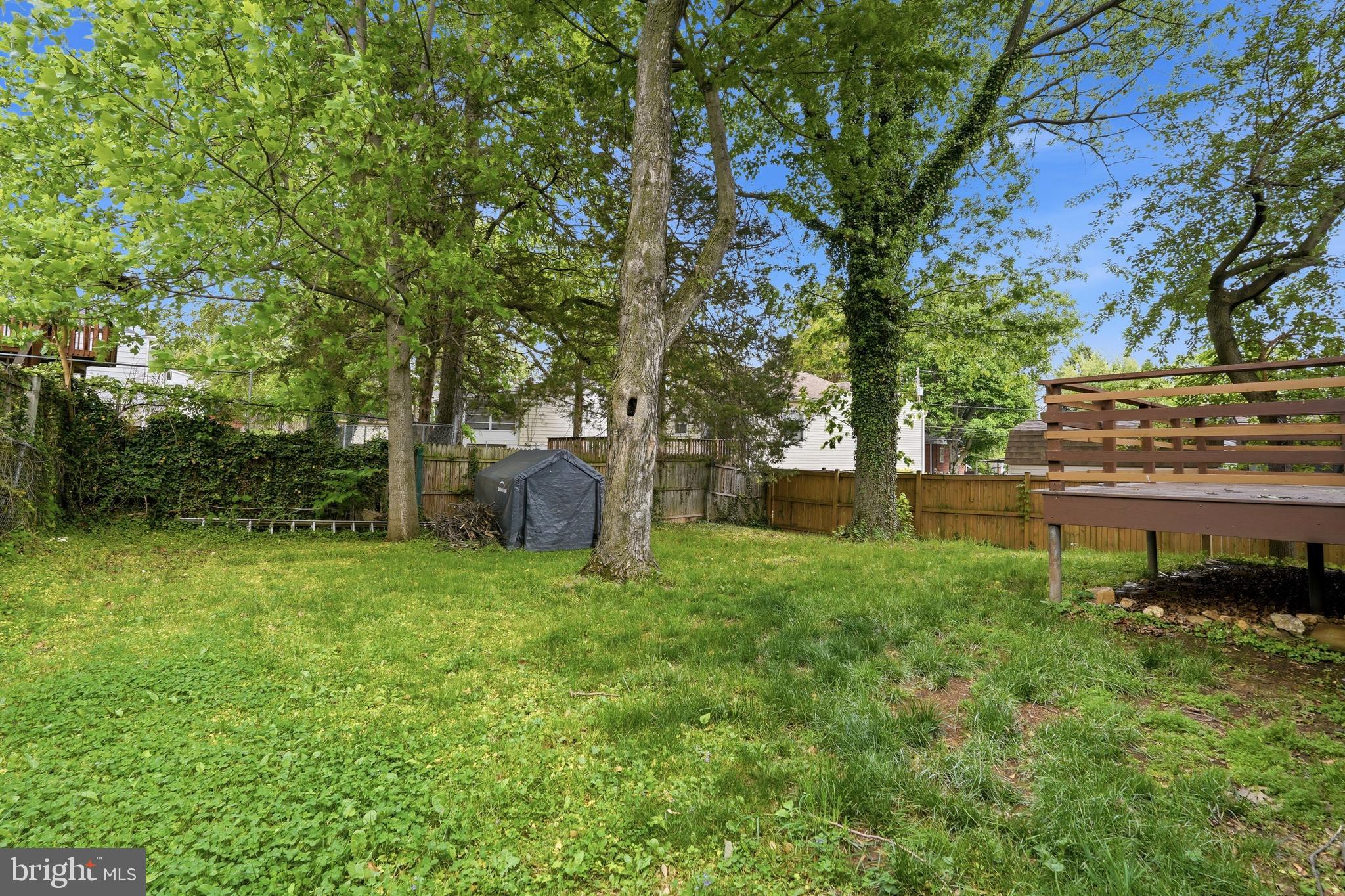 BURNT MILLS - Residential