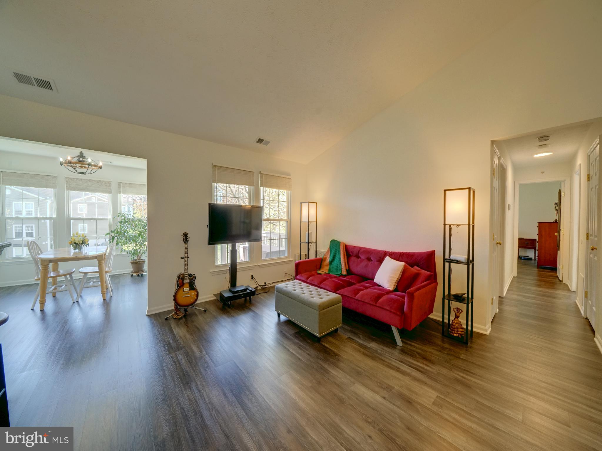 ROCKBURN COMMONS III - Residential