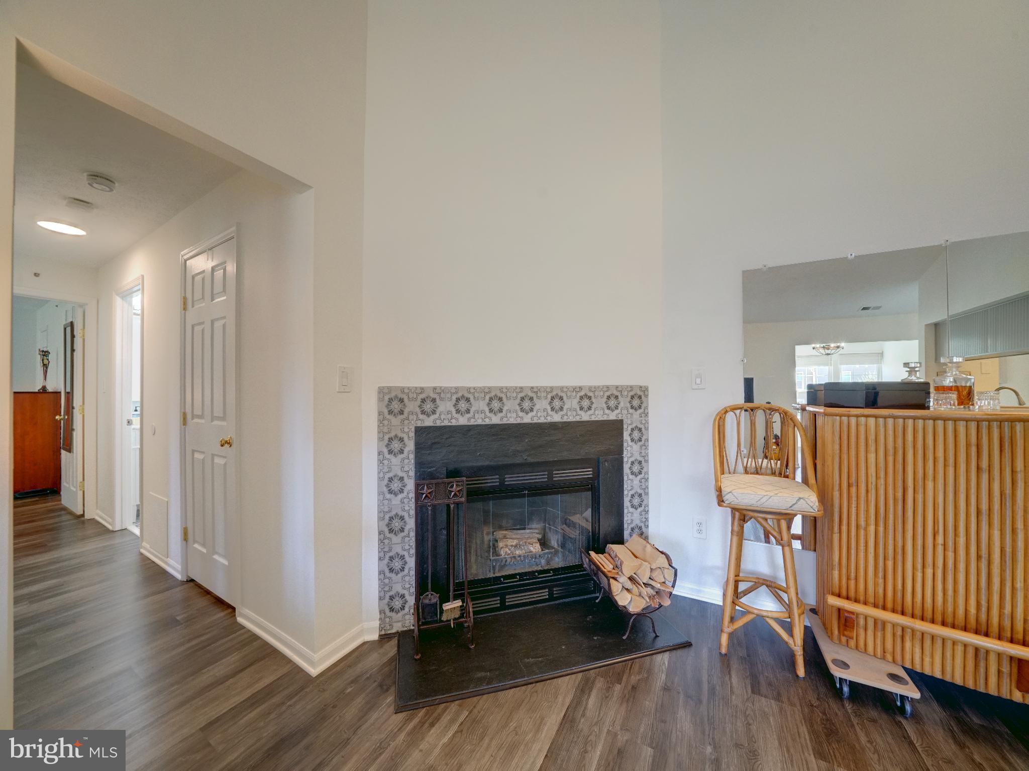 ROCKBURN COMMONS III - Residential