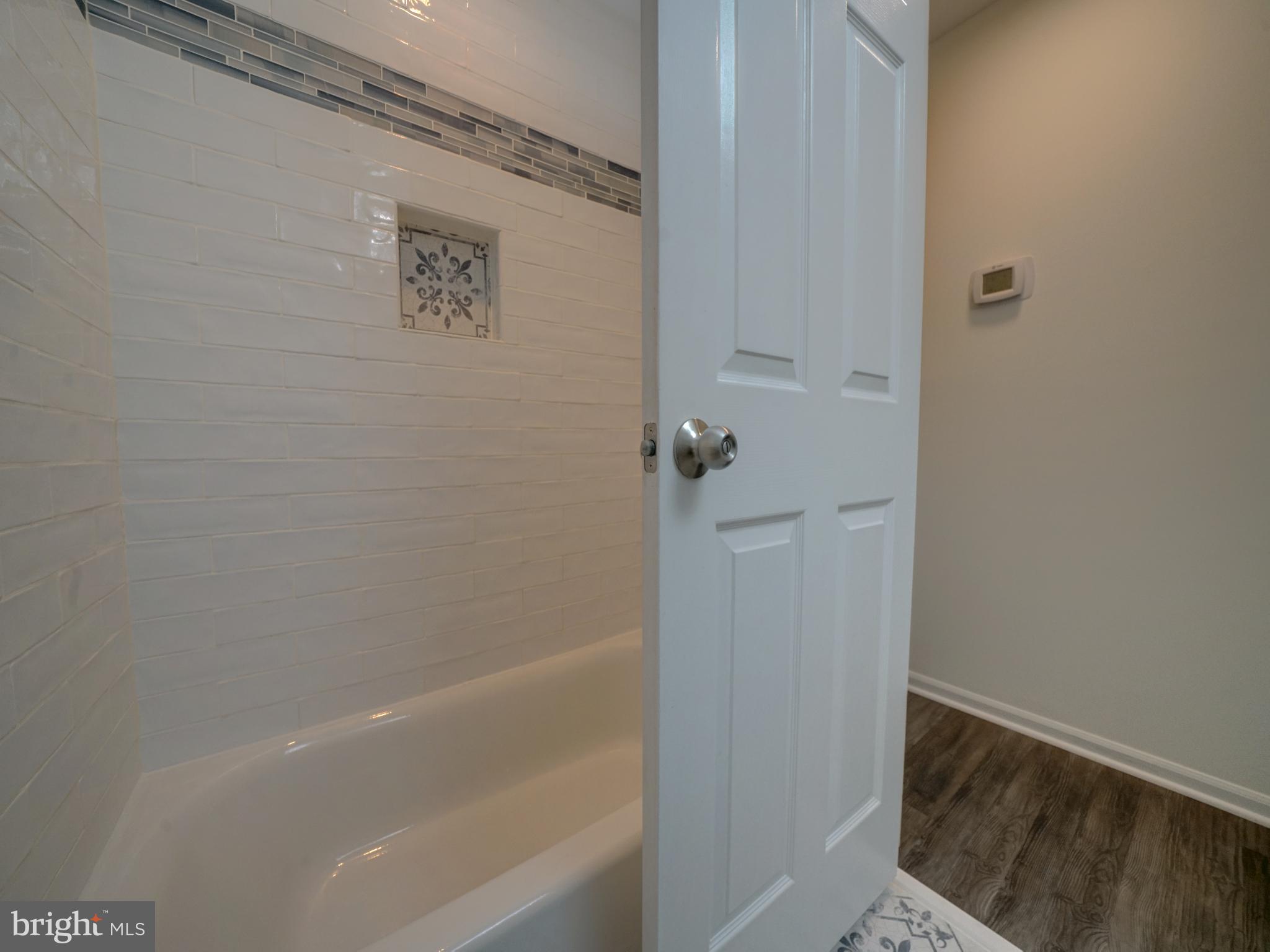 ROCKBURN COMMONS III - Residential