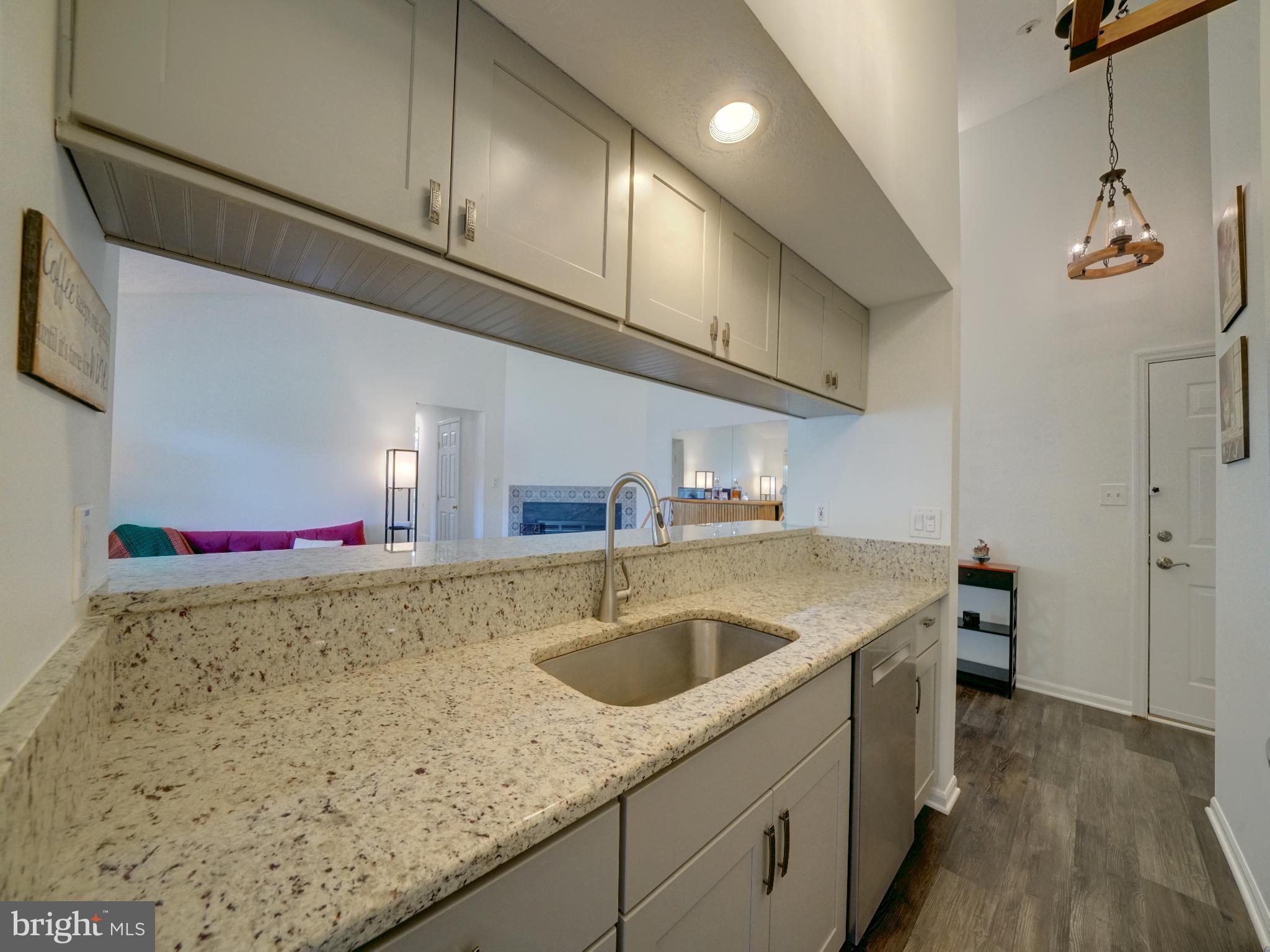 ROCKBURN COMMONS III - Residential