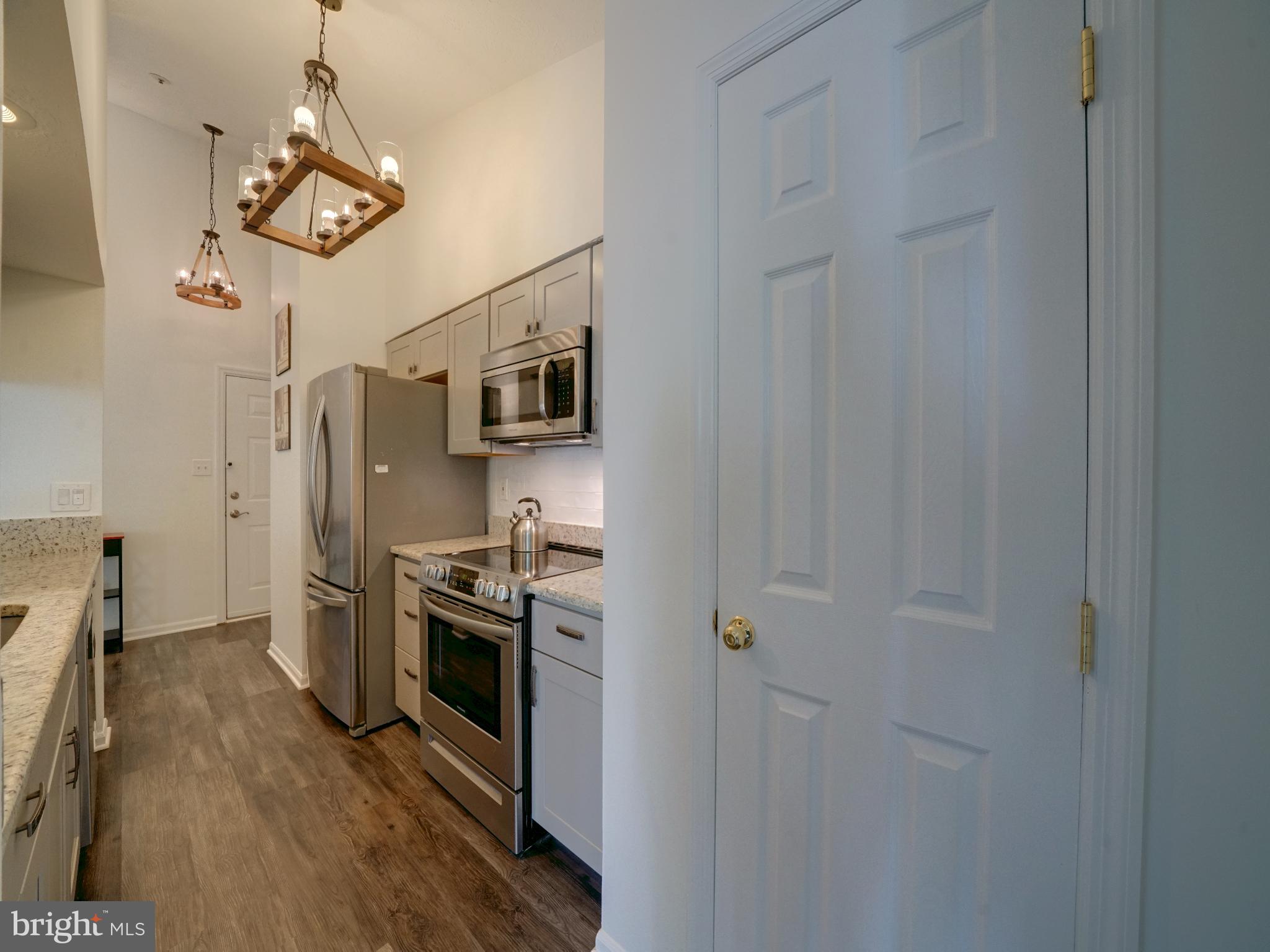 6355 GREEN FIELD ROAD 1611