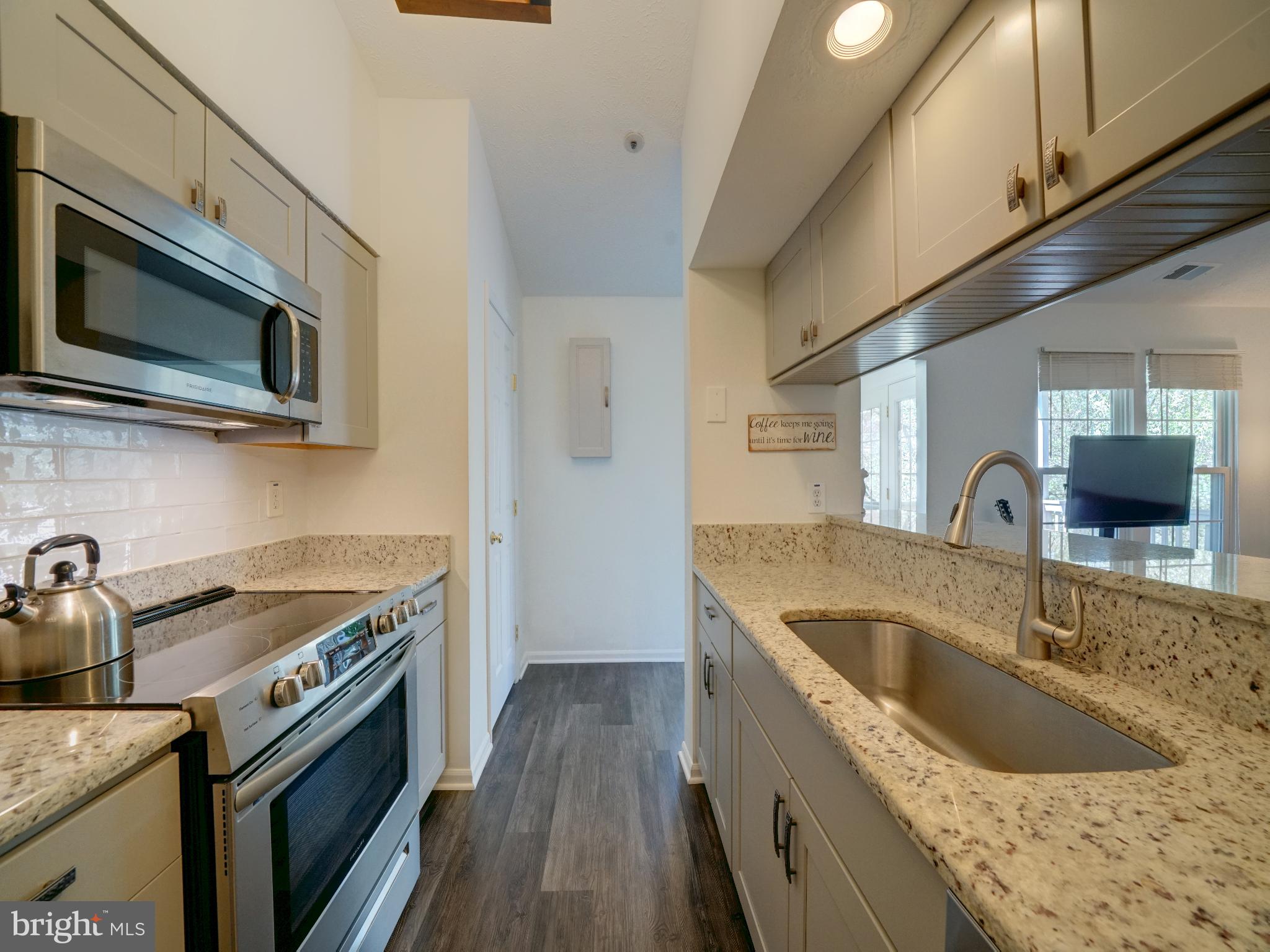 ROCKBURN COMMONS III - Residential