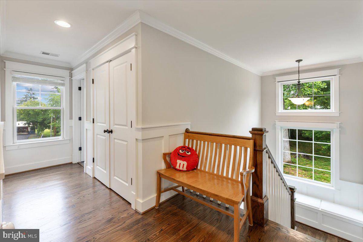 GRASS RIDGE - Residential