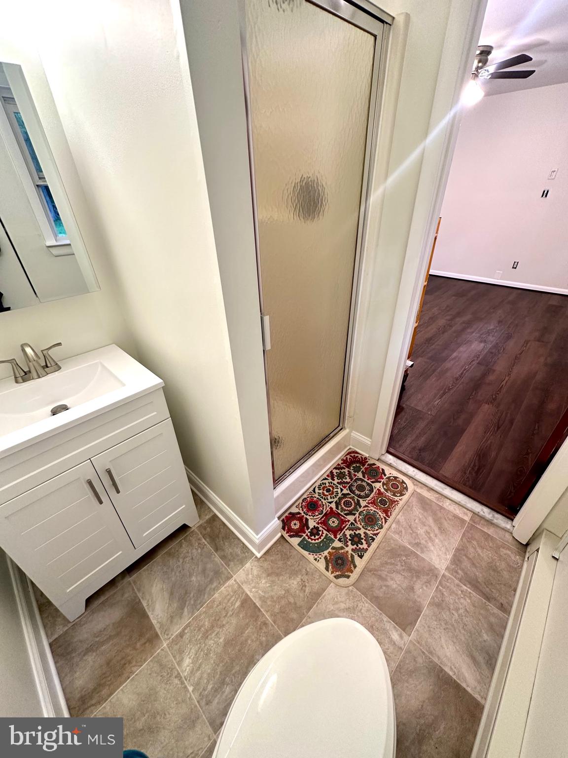 SHADY SIDE - Residential Lease