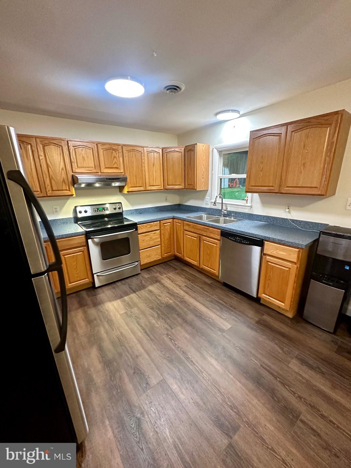 SHADY SIDE - Residential Lease