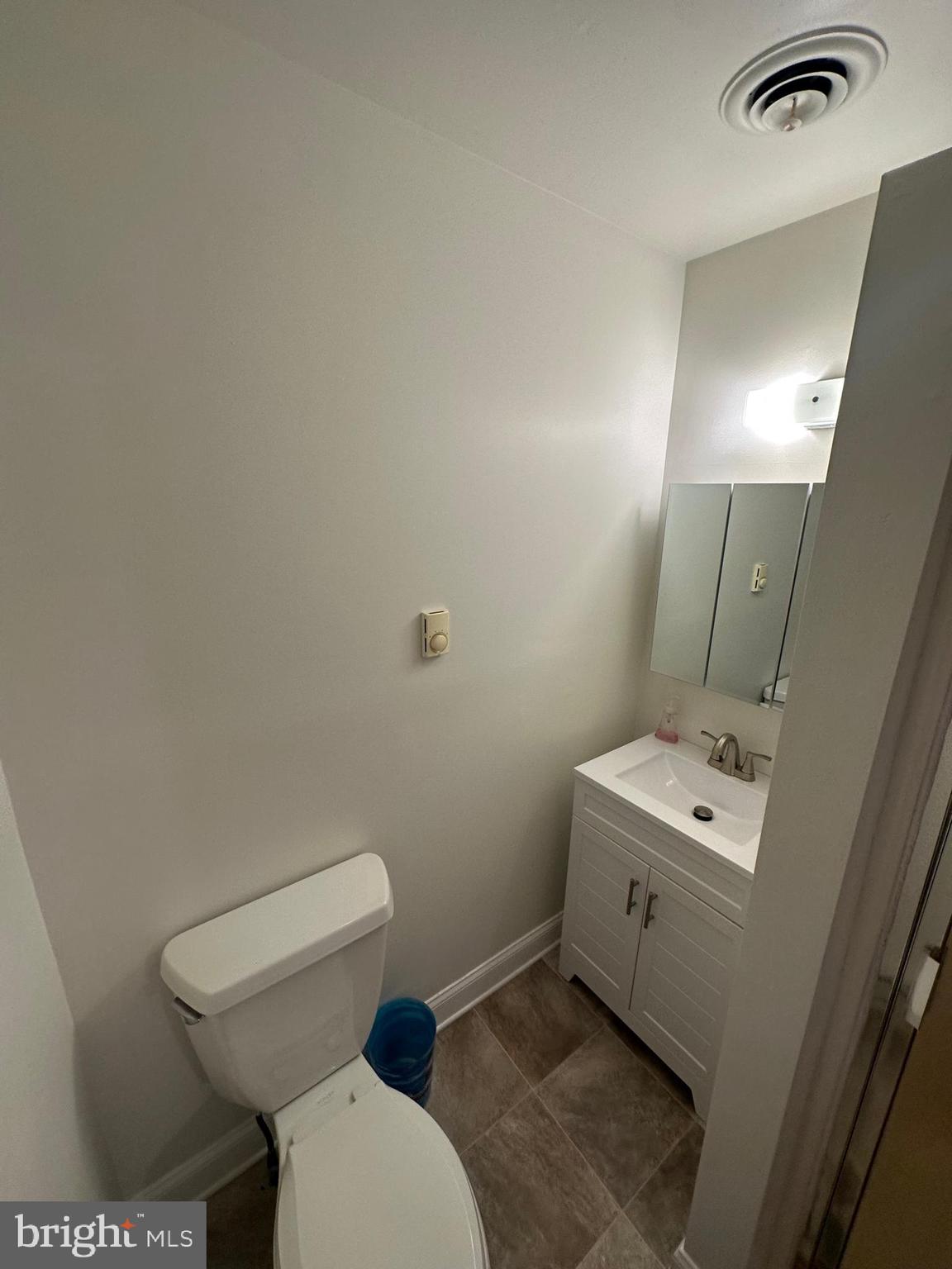 SHADY SIDE - Residential Lease