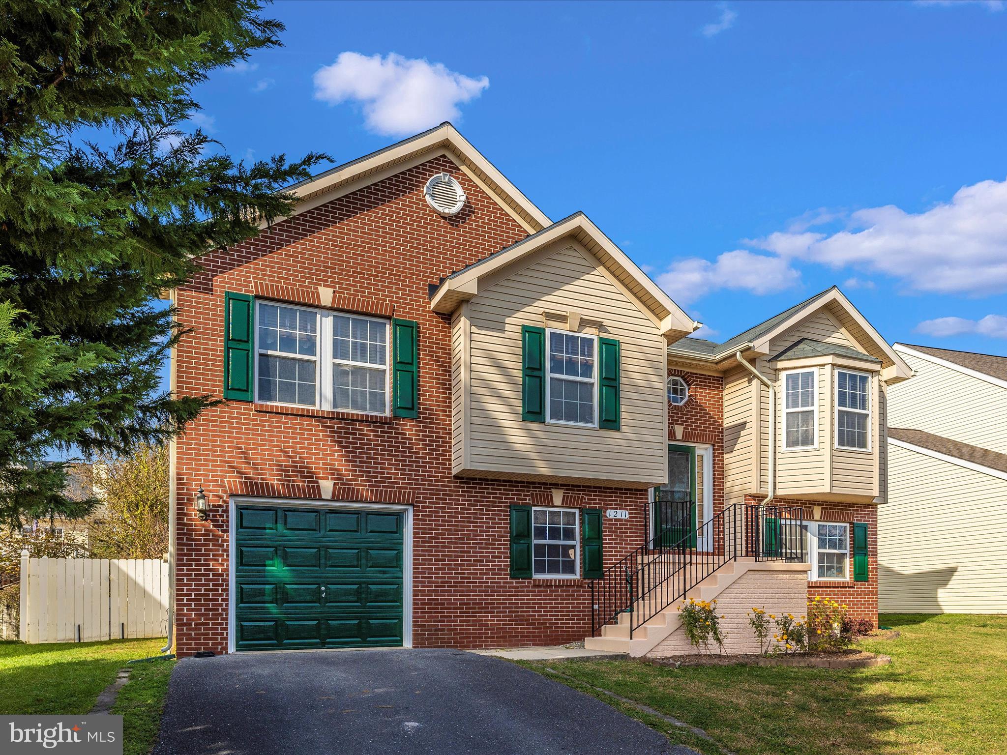 LAKE COVENTRY - Residential