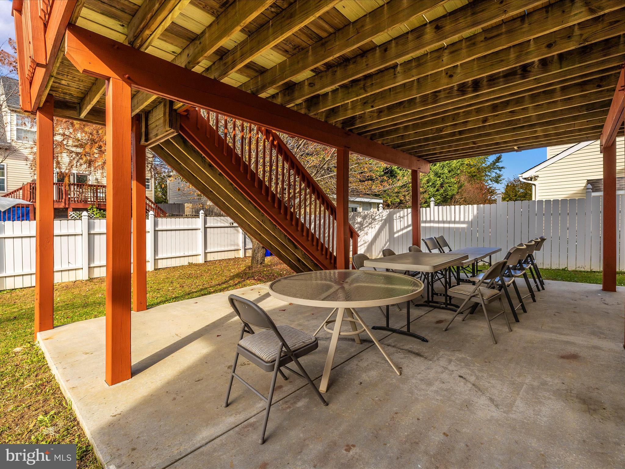 LAKE COVENTRY - Residential