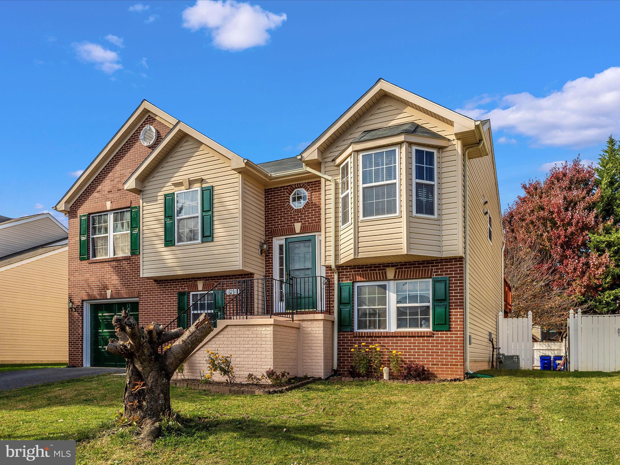 LAKE COVENTRY - Residential