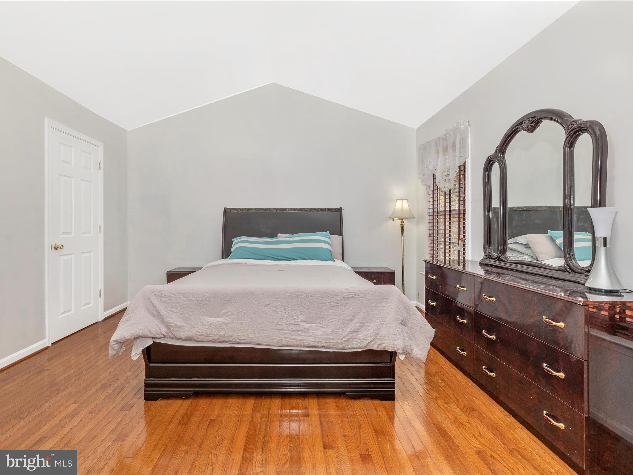 LAKE COVENTRY - Residential