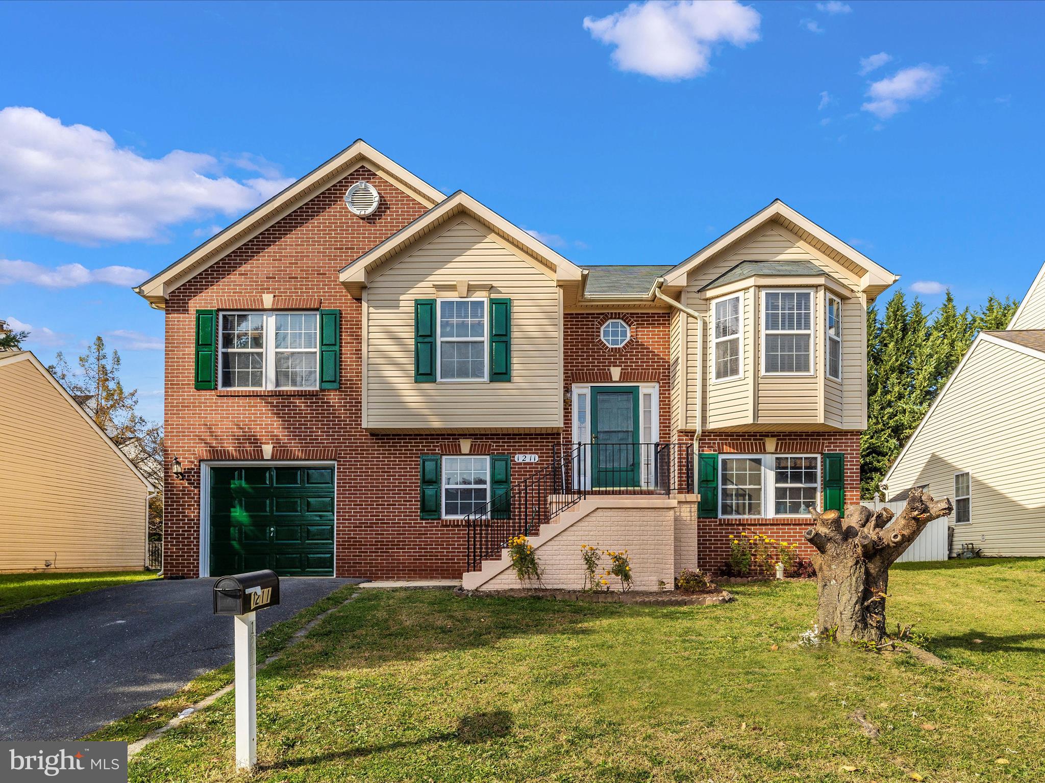 LAKE COVENTRY - Residential