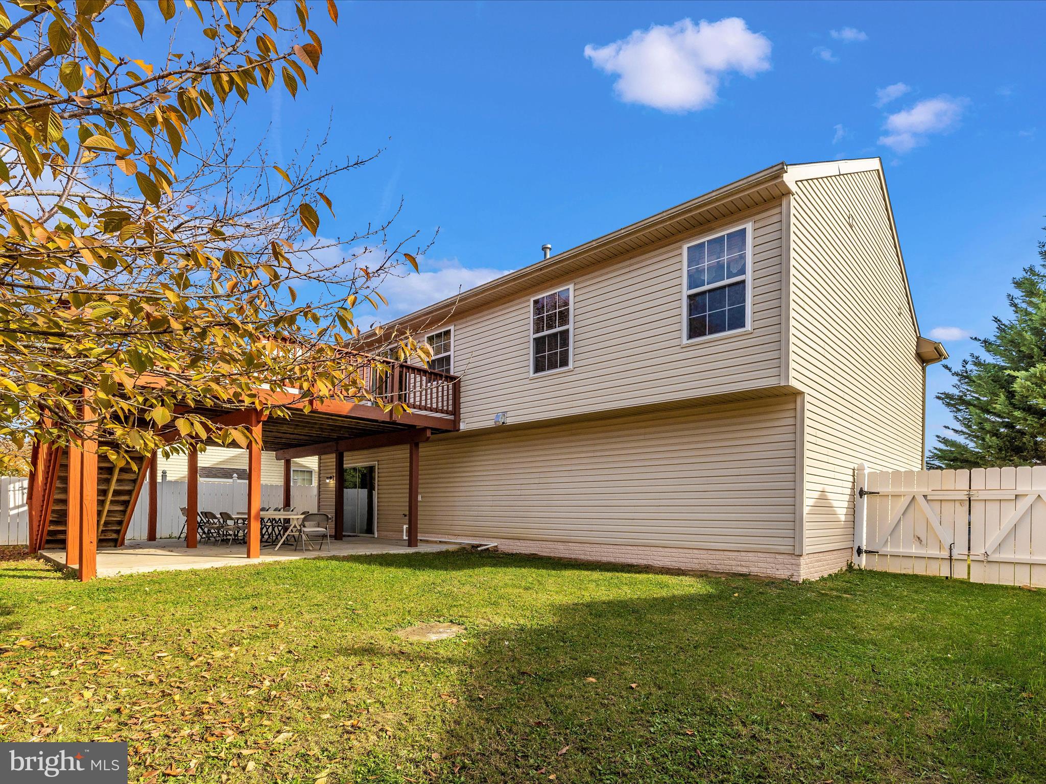 LAKE COVENTRY - Residential