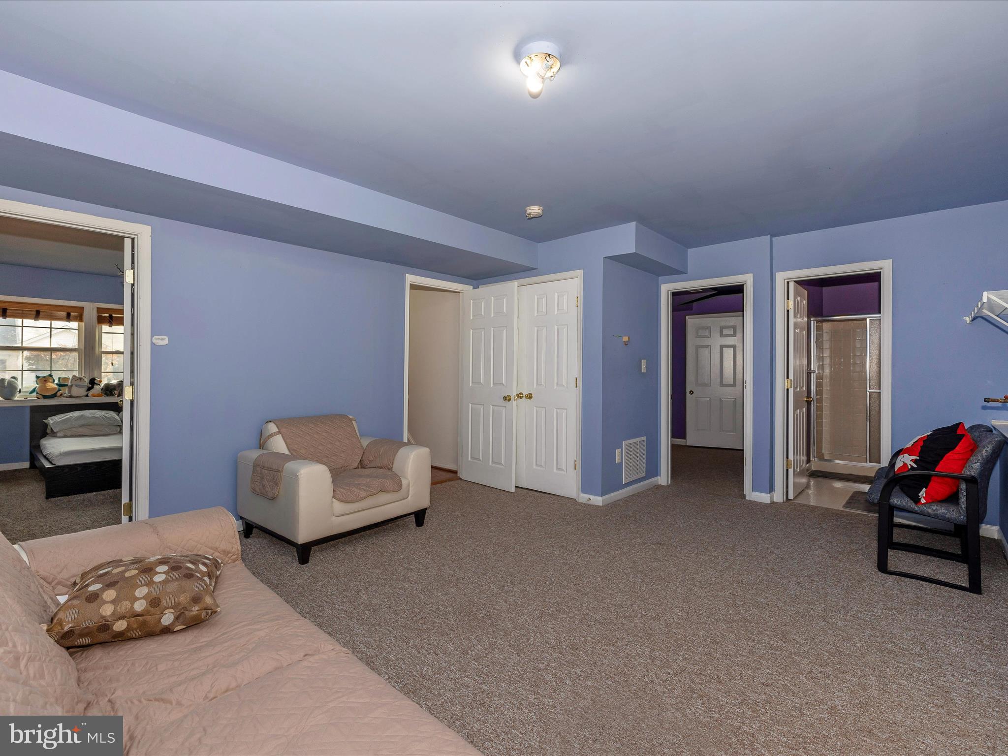 LAKE COVENTRY - Residential