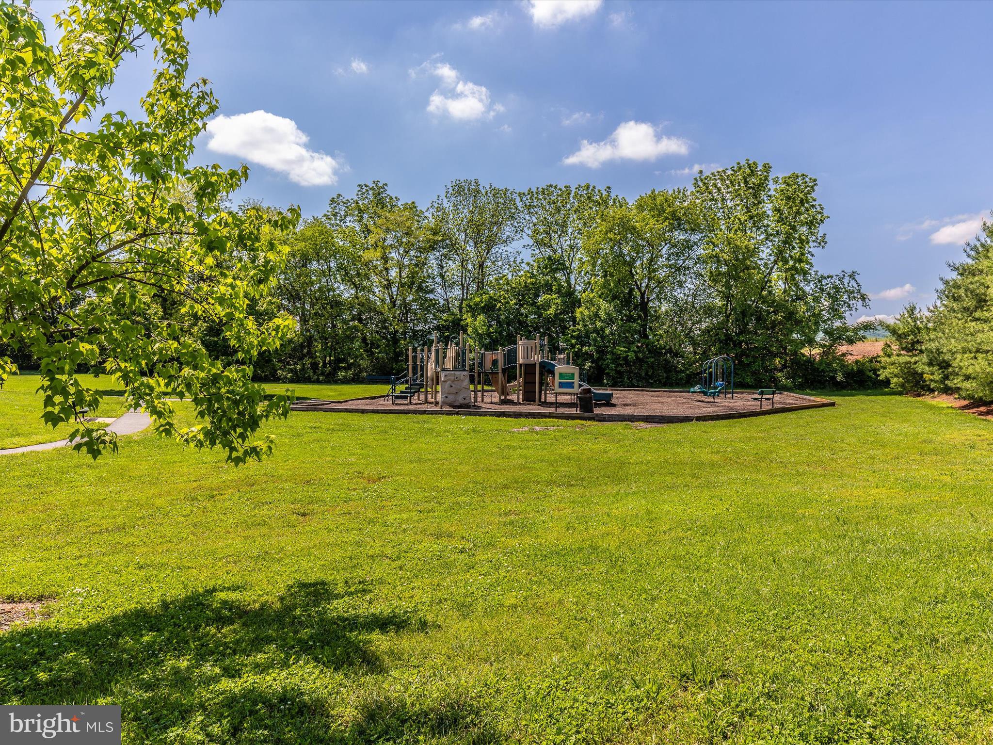 LAKE COVENTRY - Residential