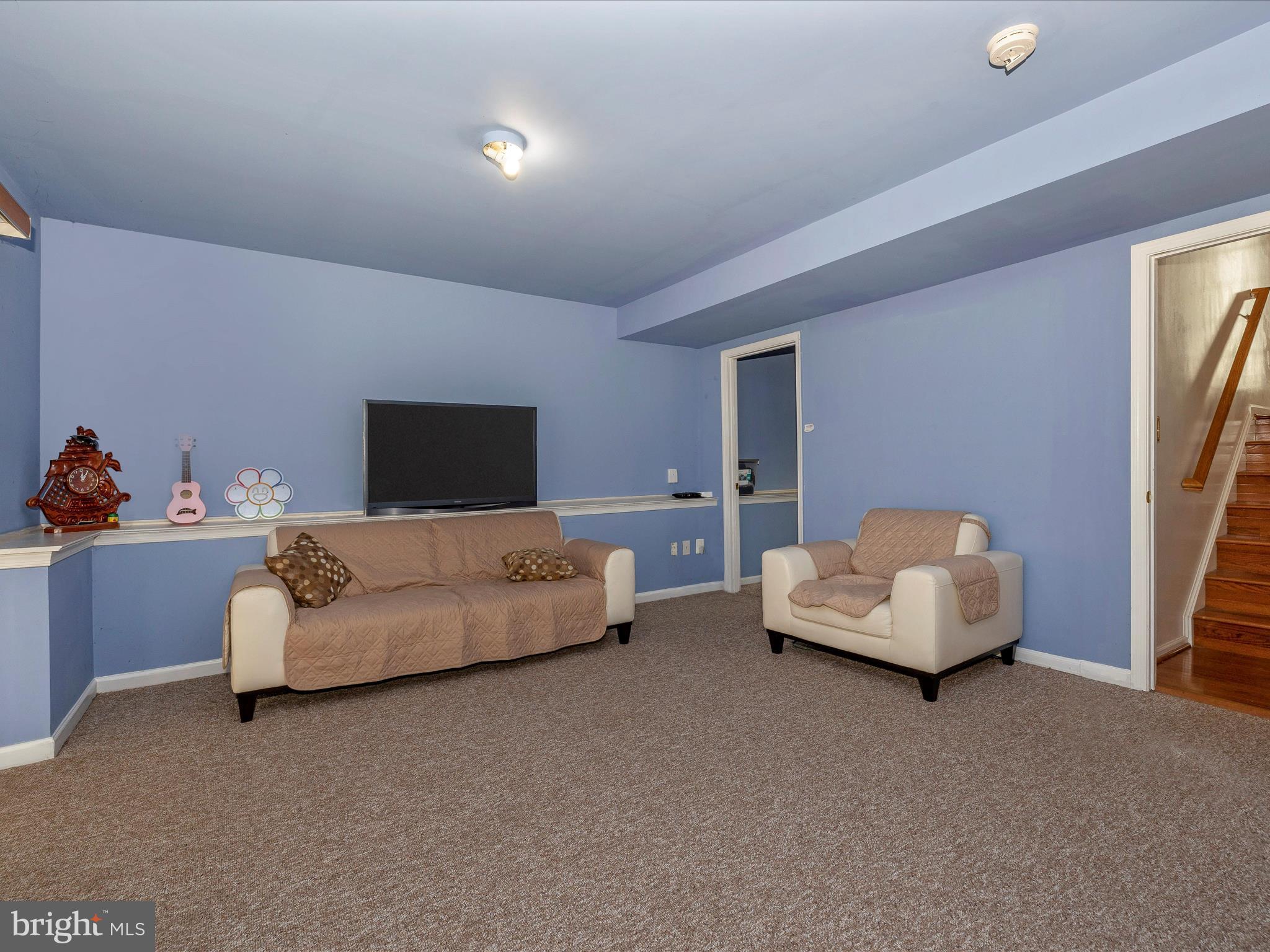 LAKE COVENTRY - Residential