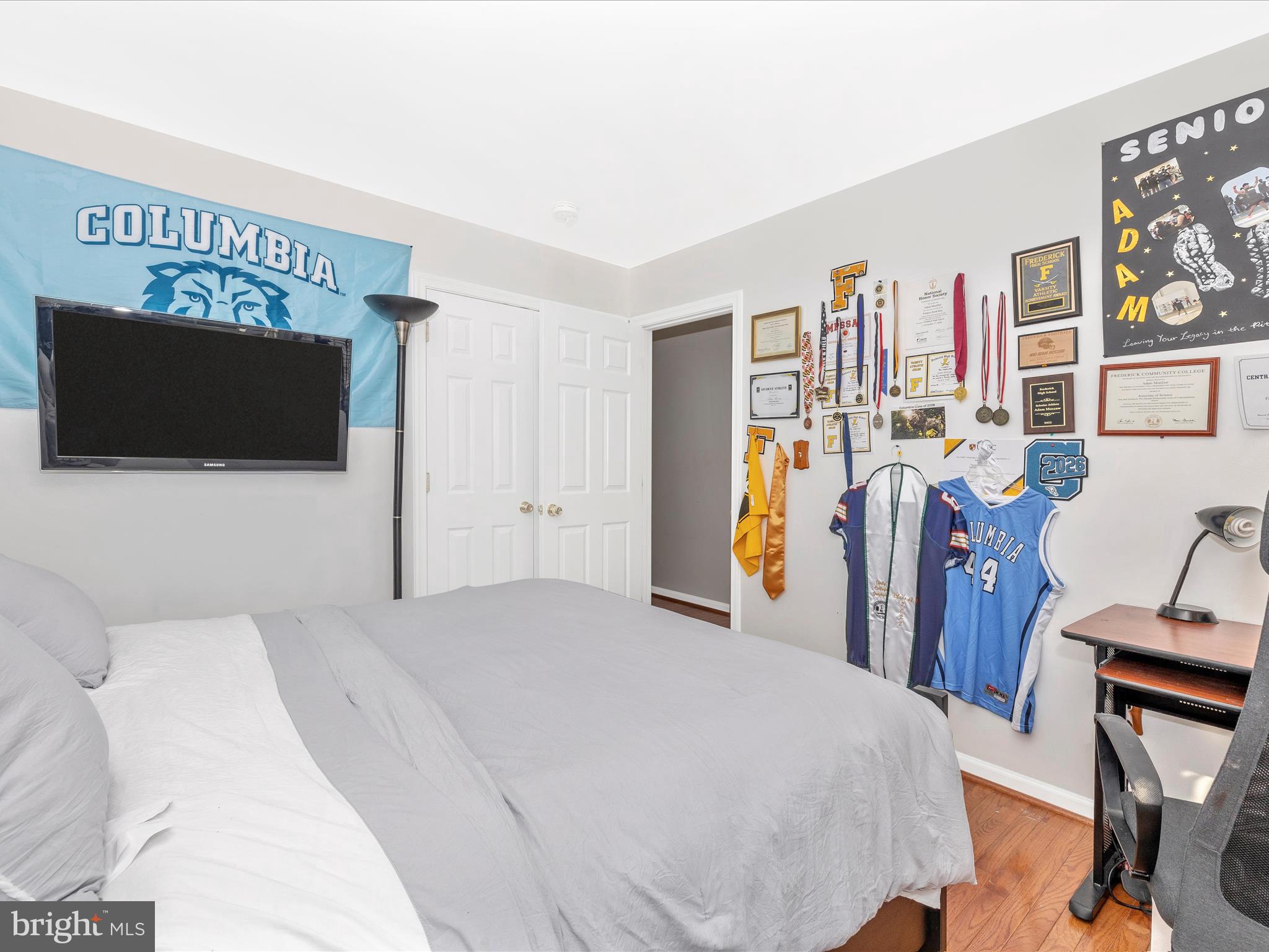 LAKE COVENTRY - Residential