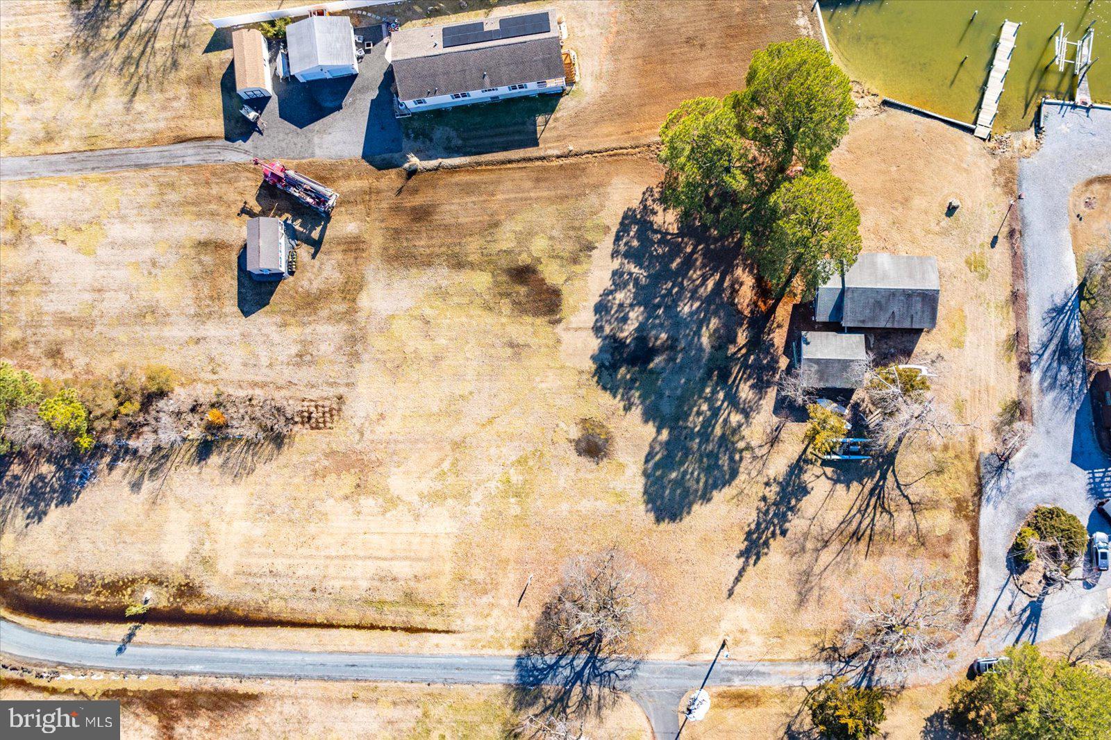 DEEP POINT - Residential