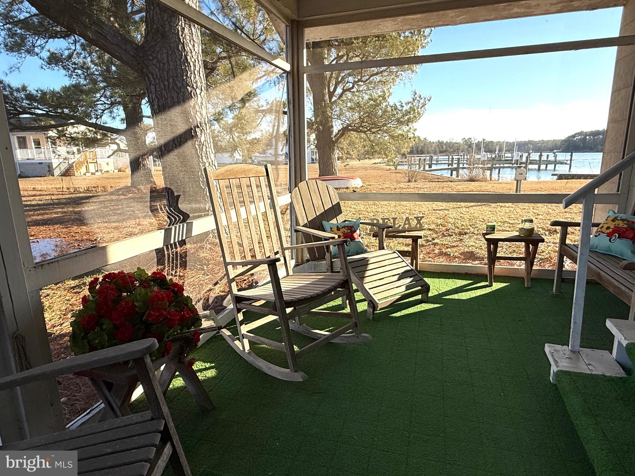 DEEP POINT - Residential