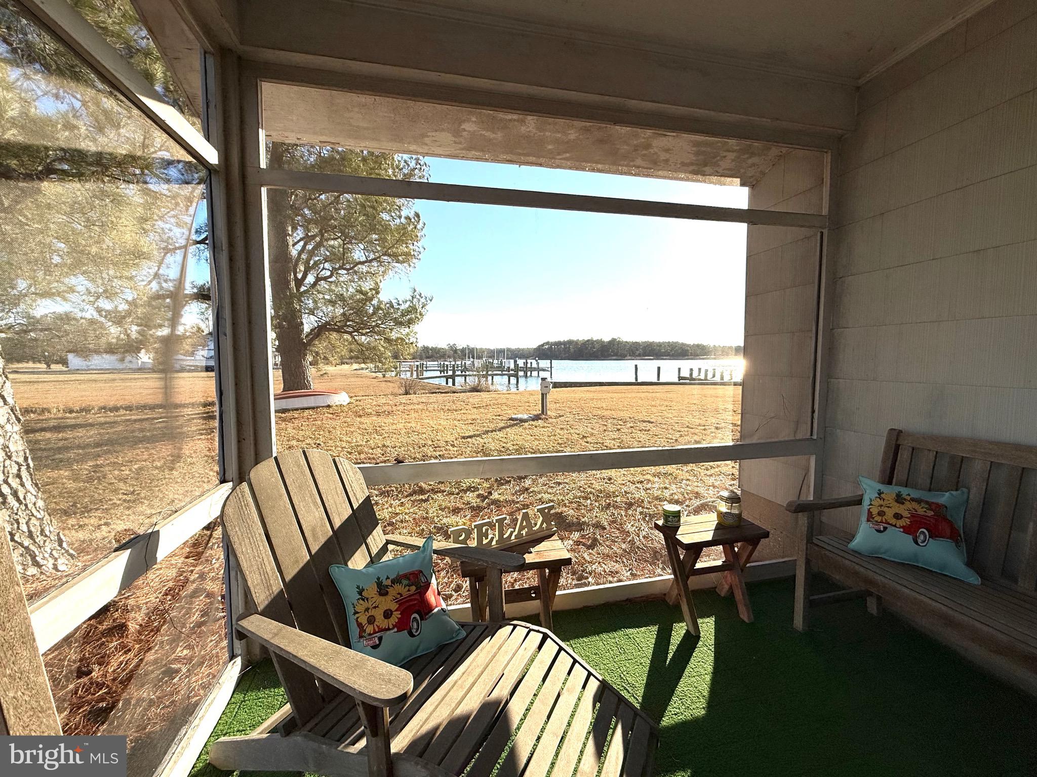 DEEP POINT - Residential