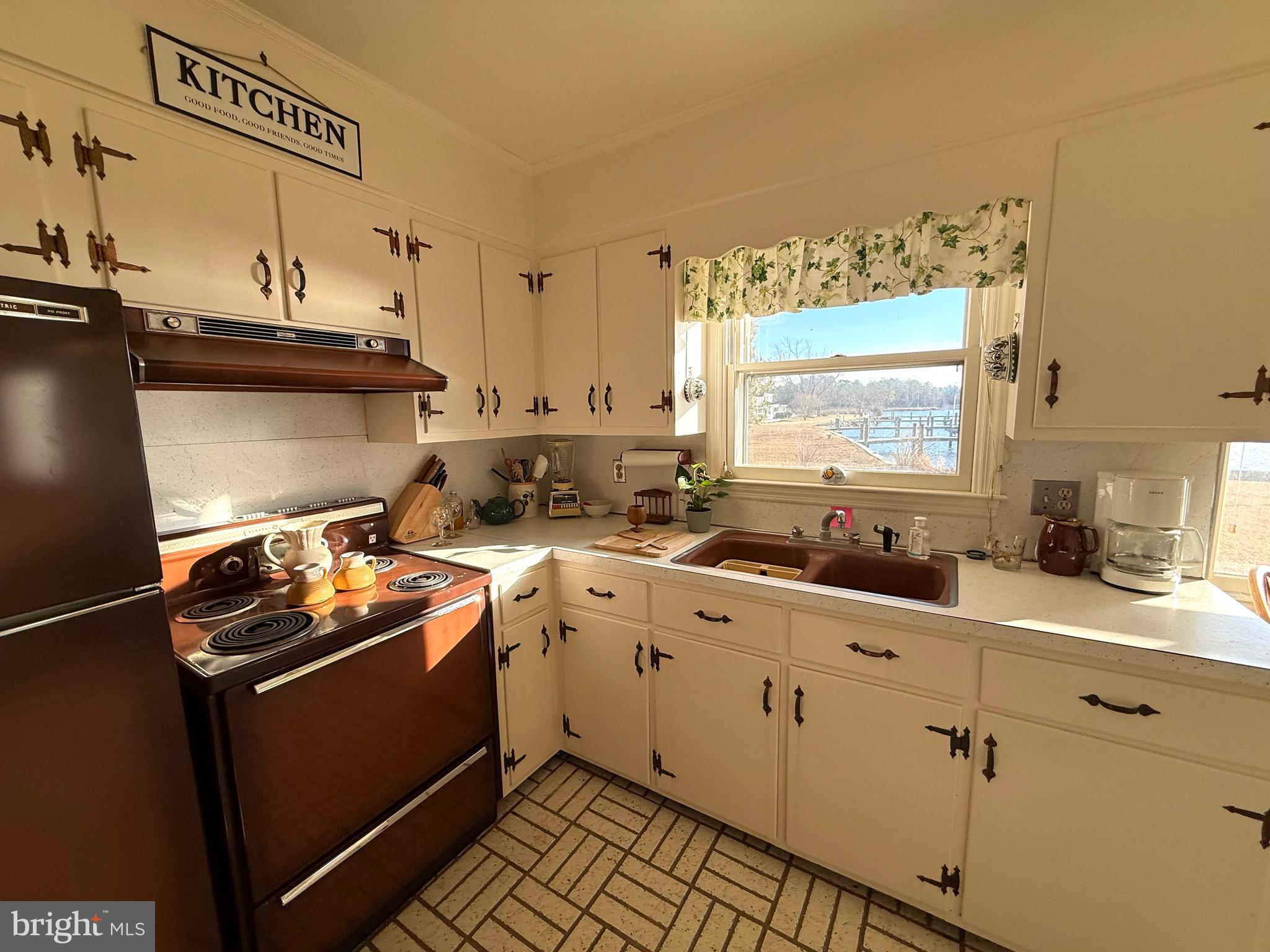 DEEP POINT - Residential