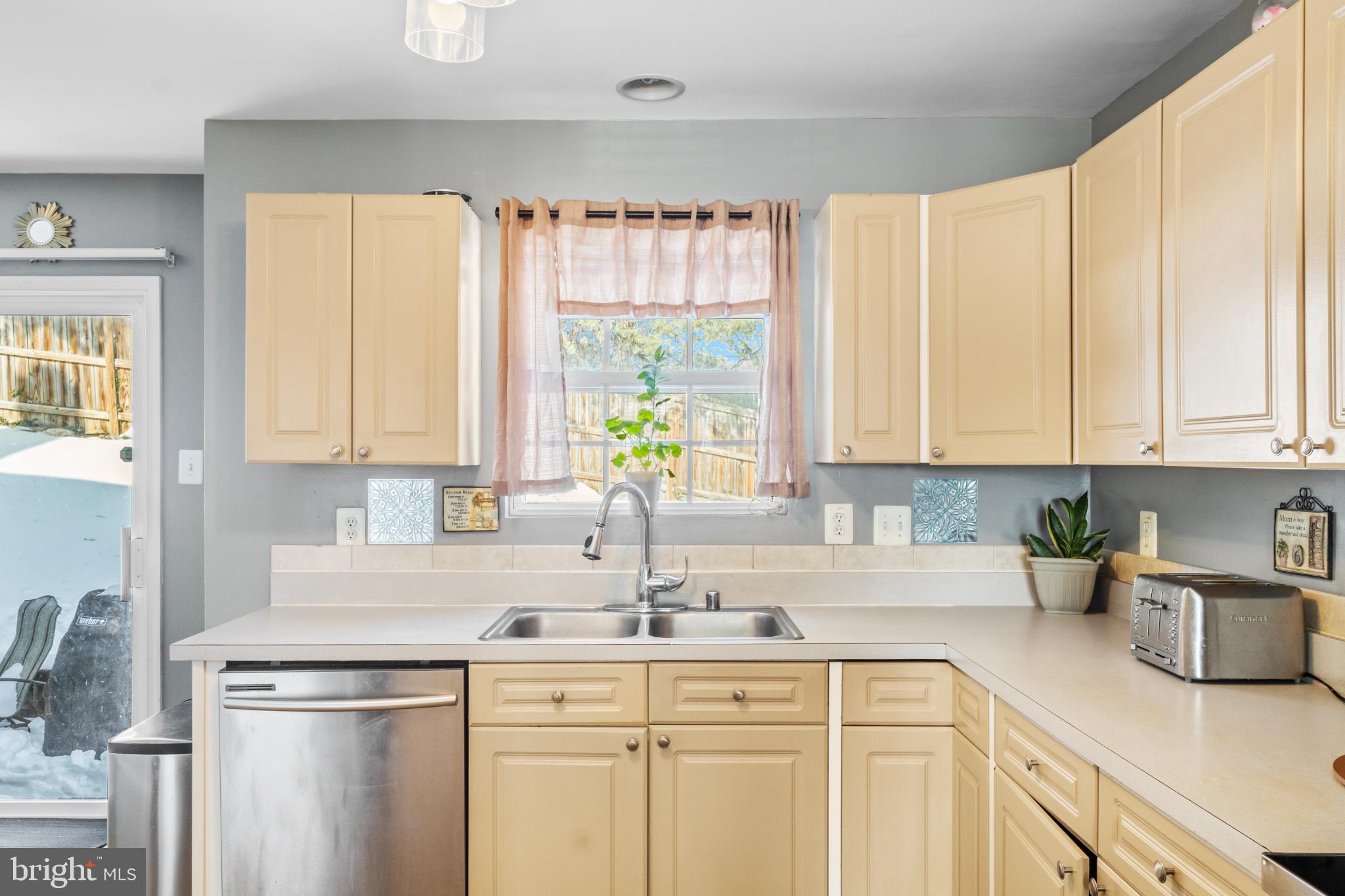 TILGHMAN - Residential