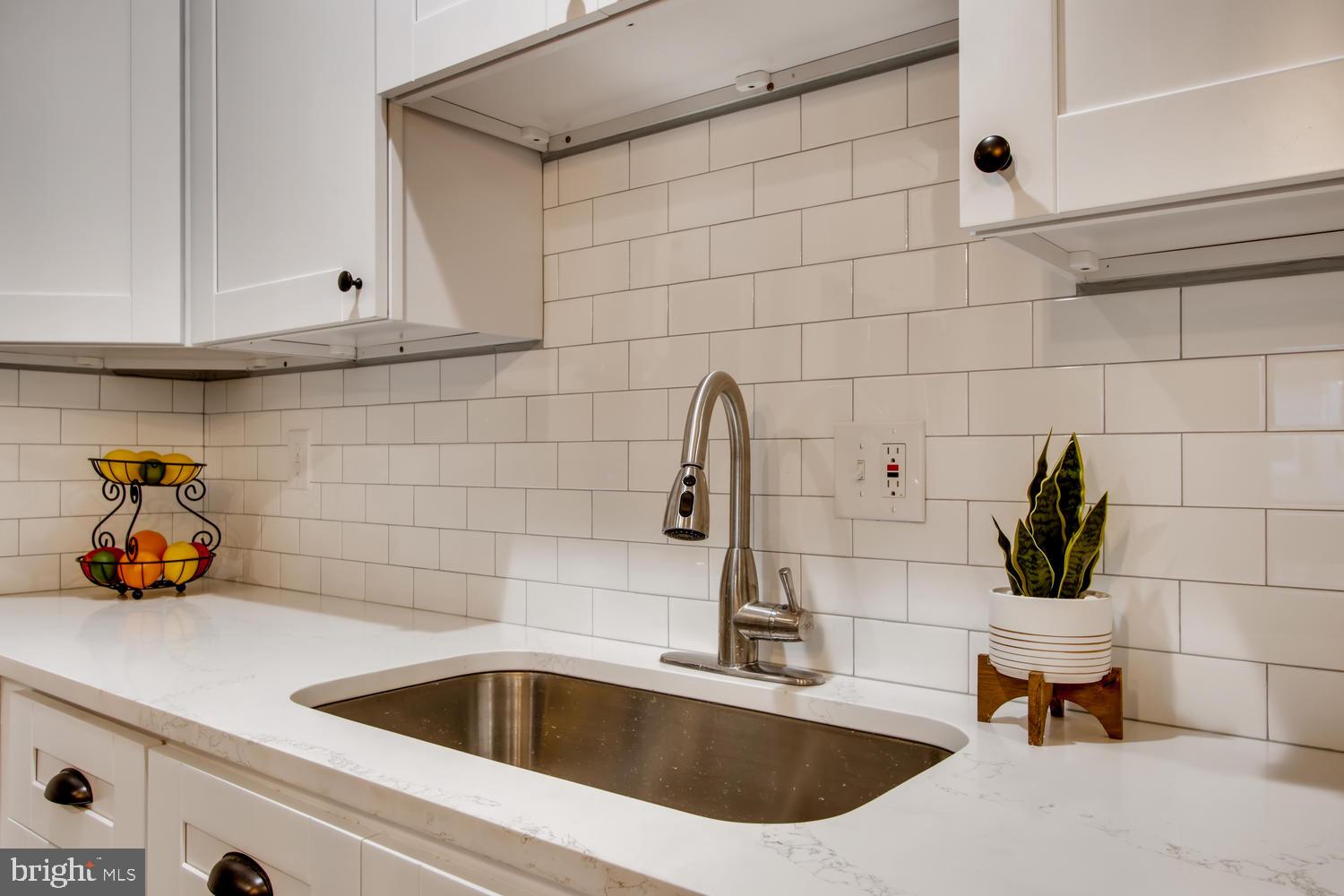 HAMPDEN HISTORIC DISTRICT - Residential