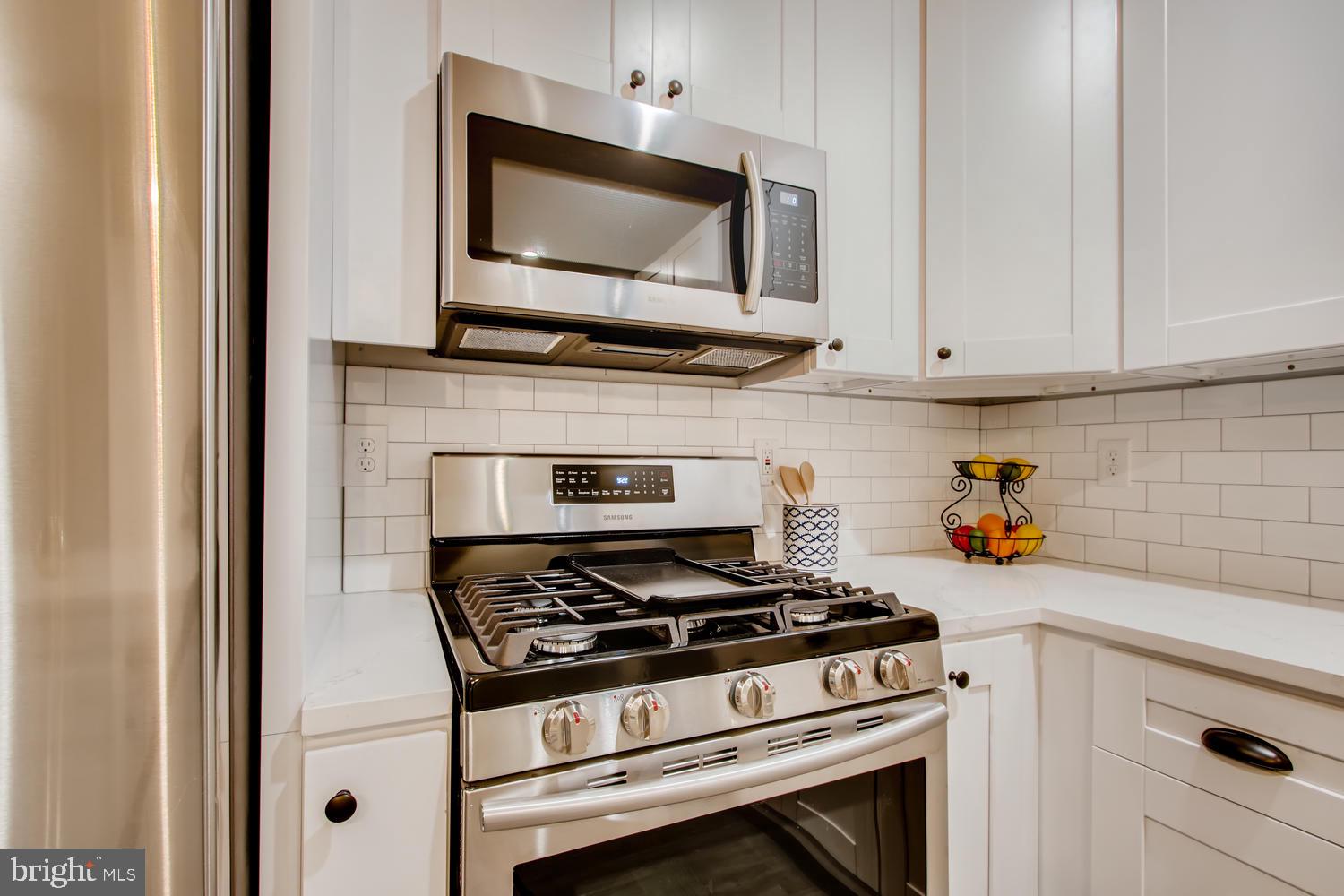 HAMPDEN HISTORIC DISTRICT - Residential