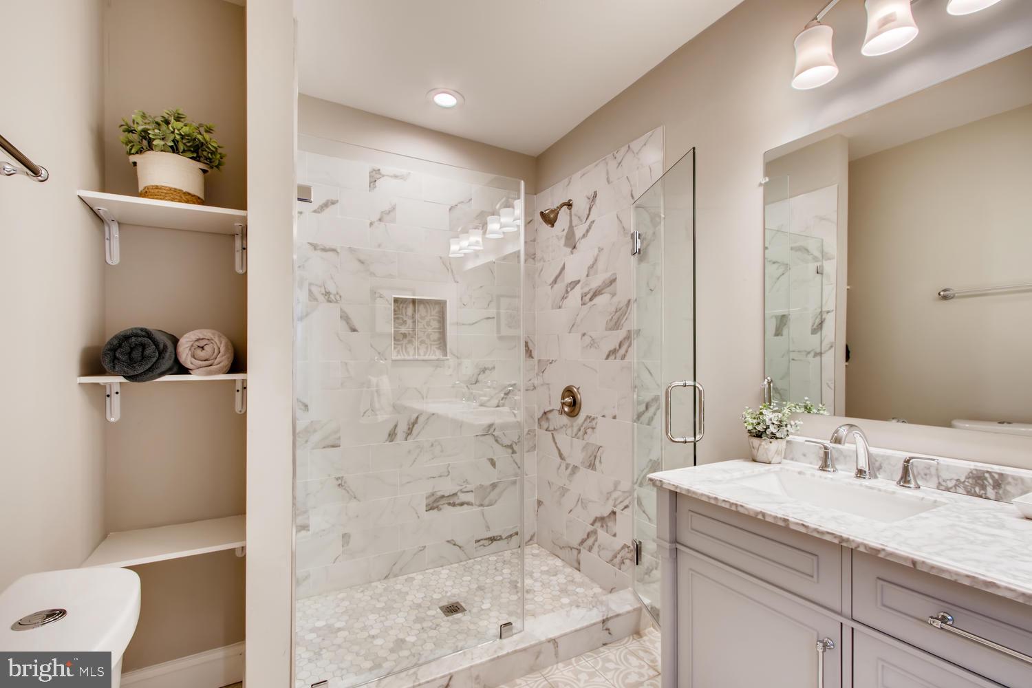 HAMPDEN HISTORIC DISTRICT - Residential