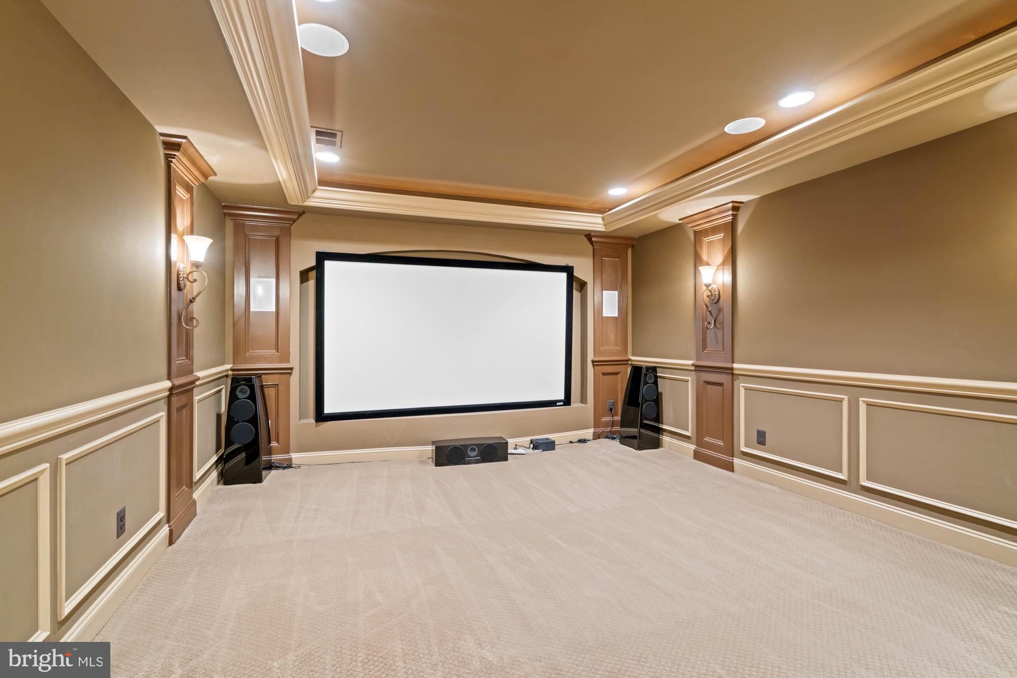 GREEN ACRES - Residential