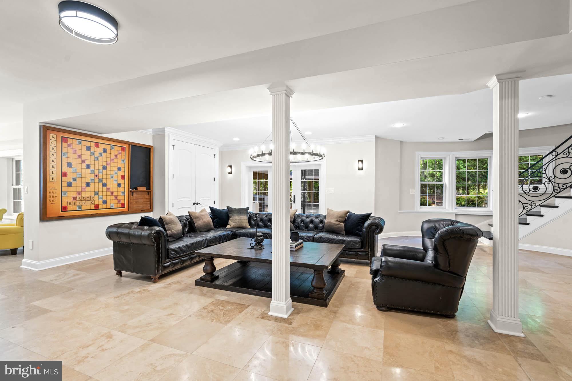 GREEN ACRES - Residential