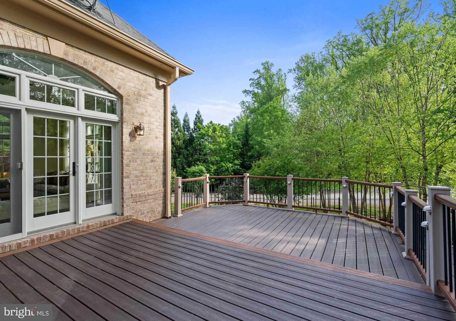 GREEN ACRES - Residential